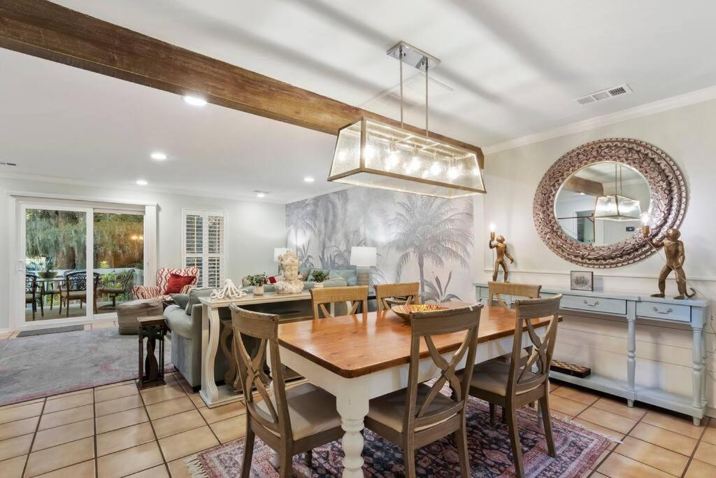 Updated Luxury Pd Villa: Golf View, Steps To Pool/beach/pickleball! Apartment *