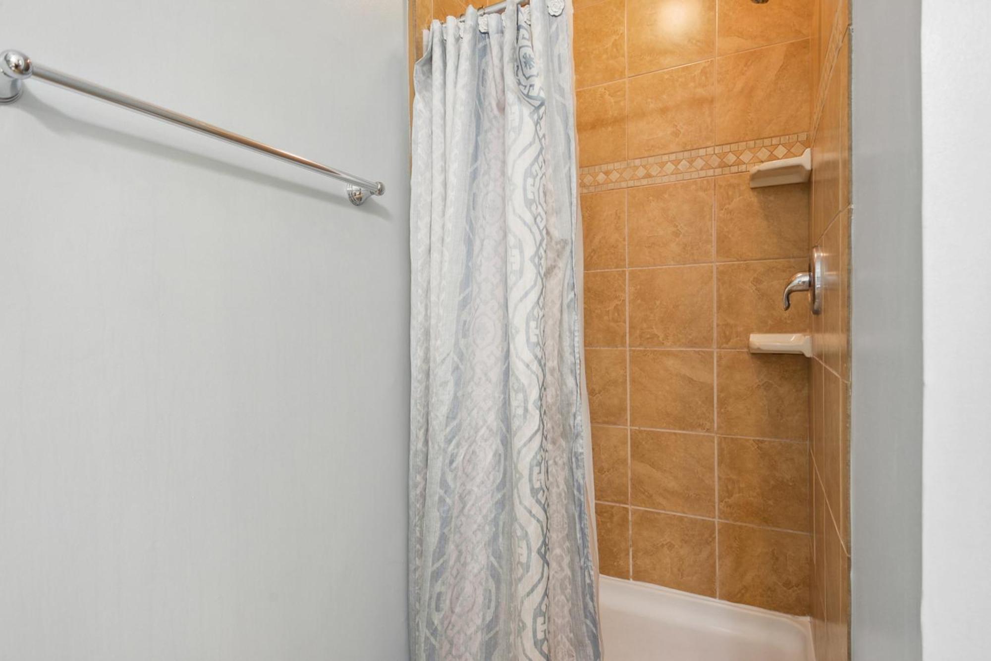 Apartment 125 Cordillo Parkway *