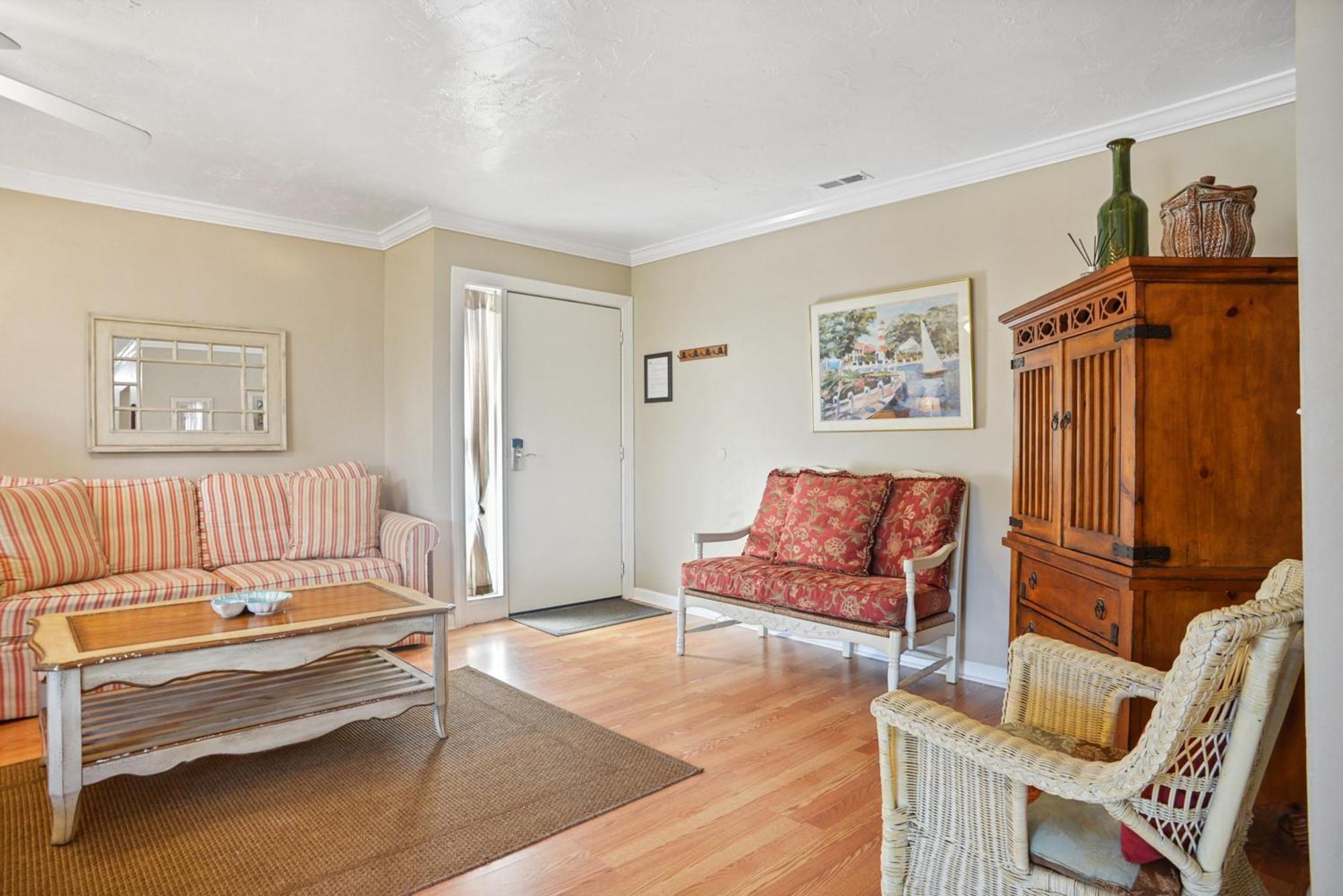 Apartment 125 Cordillo Parkway *
