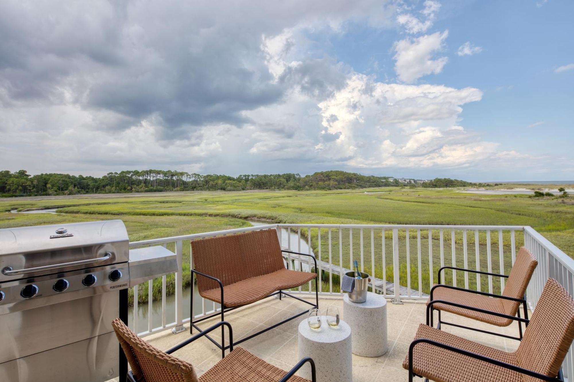 Beachwalk By Avantstay Hilton Head Oasis Steps From Singleton Beach Holiday home