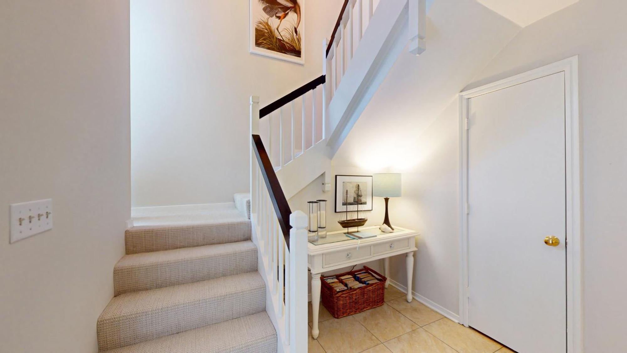 11 Hickory Cove *