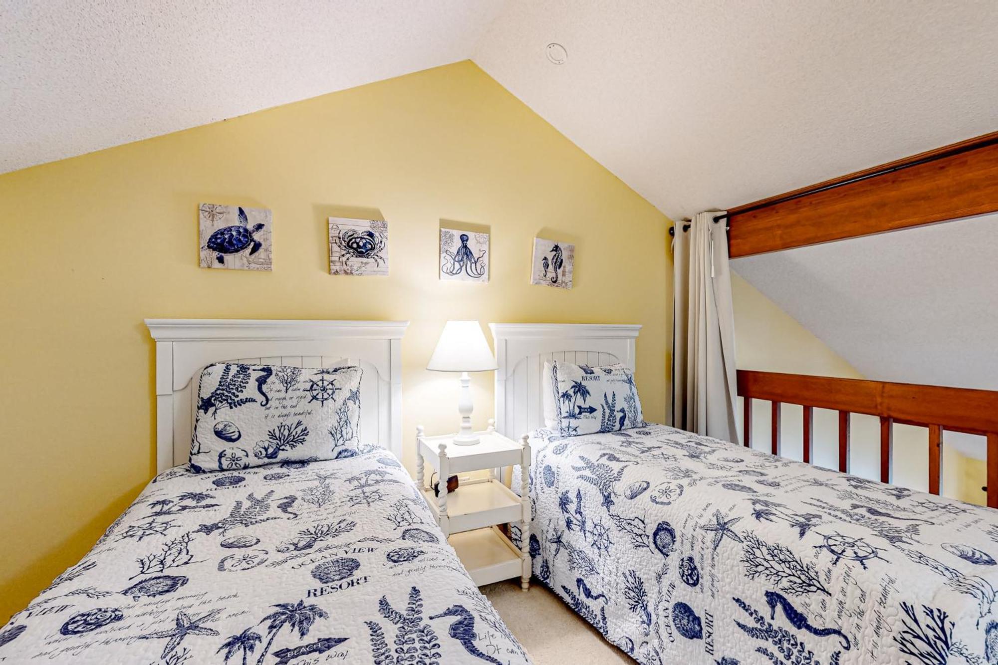 Windward Village 109 Apartment *