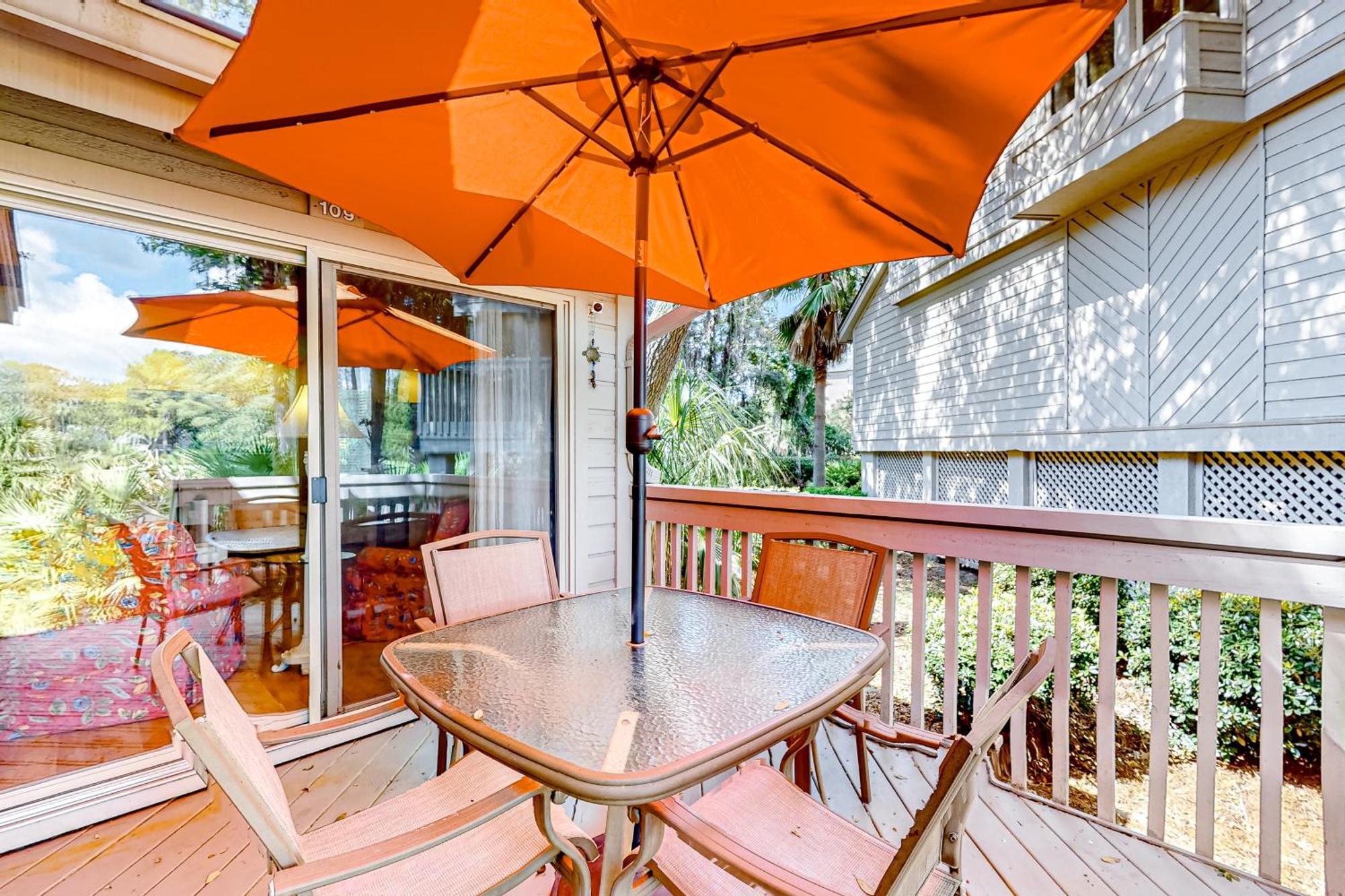 Windward Village 109 Apartment