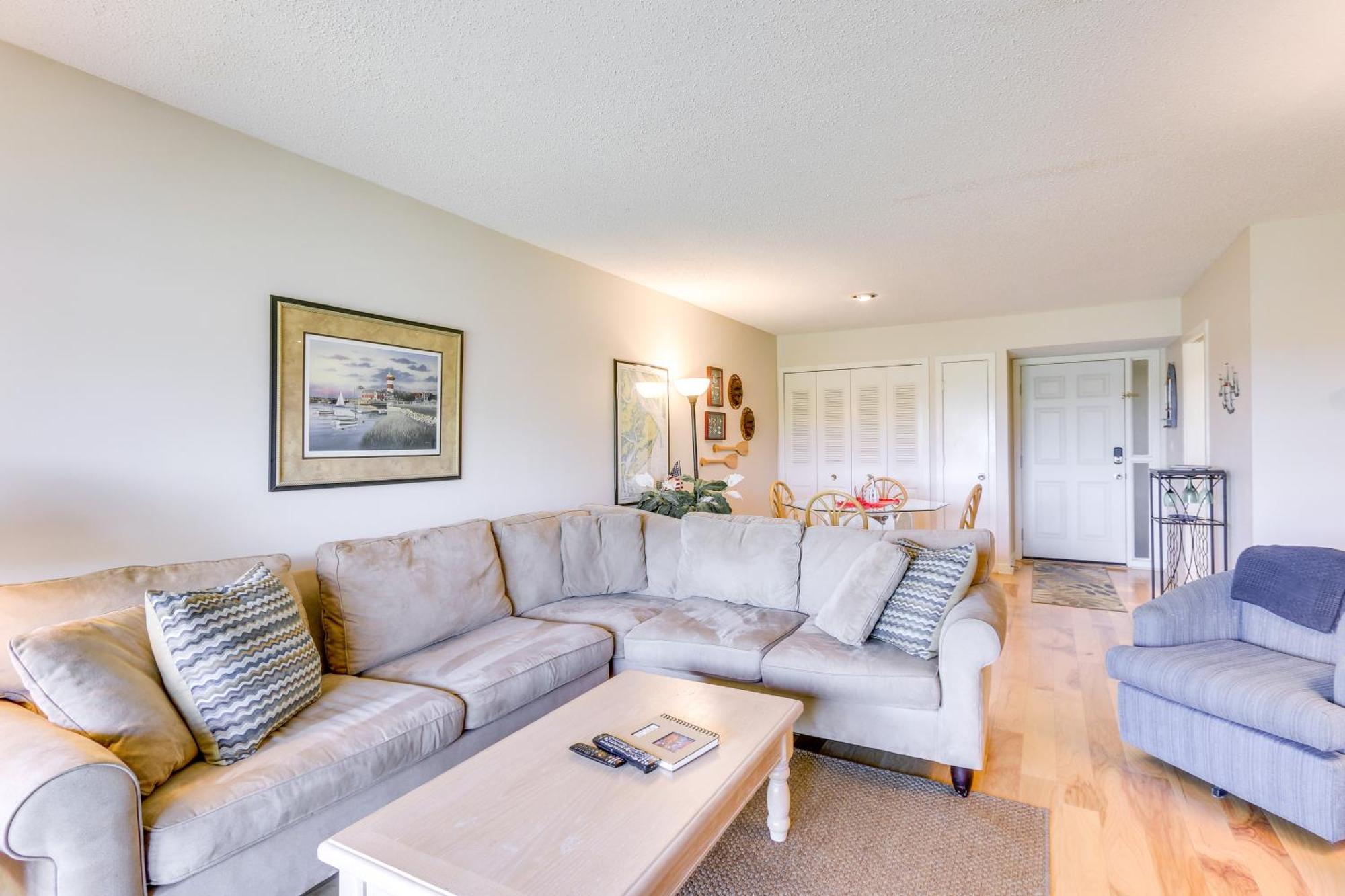 Coastal Sea Pines Escape Walk To Beach! Apartment Hilton Head Island