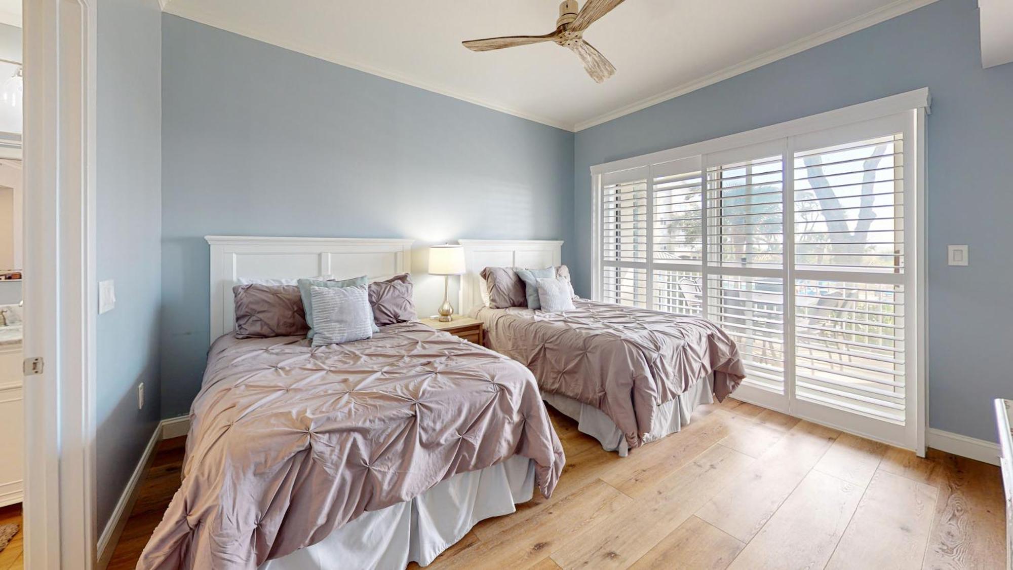 5107 Hampton Place South *