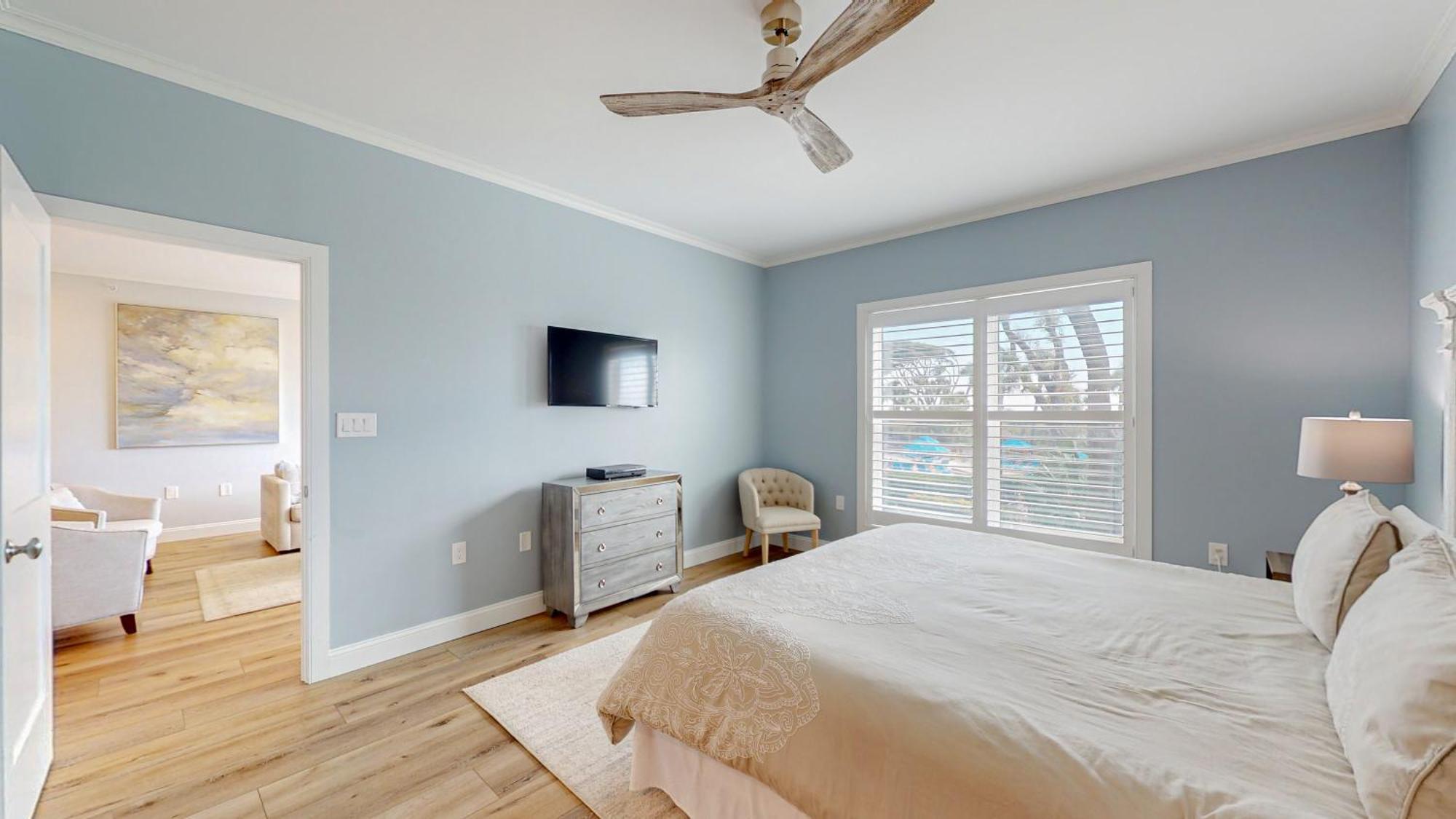 5107 Hampton Place South