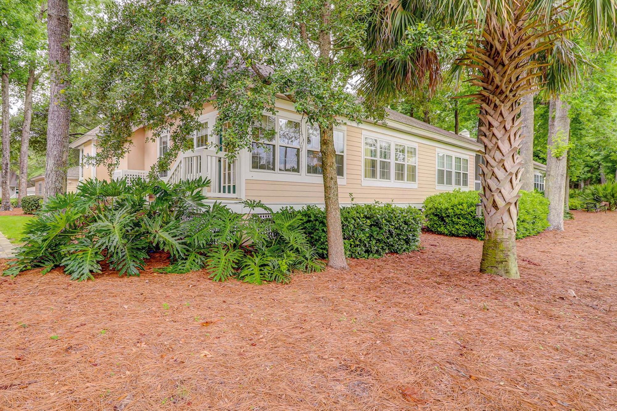 Apartment Links 7a
