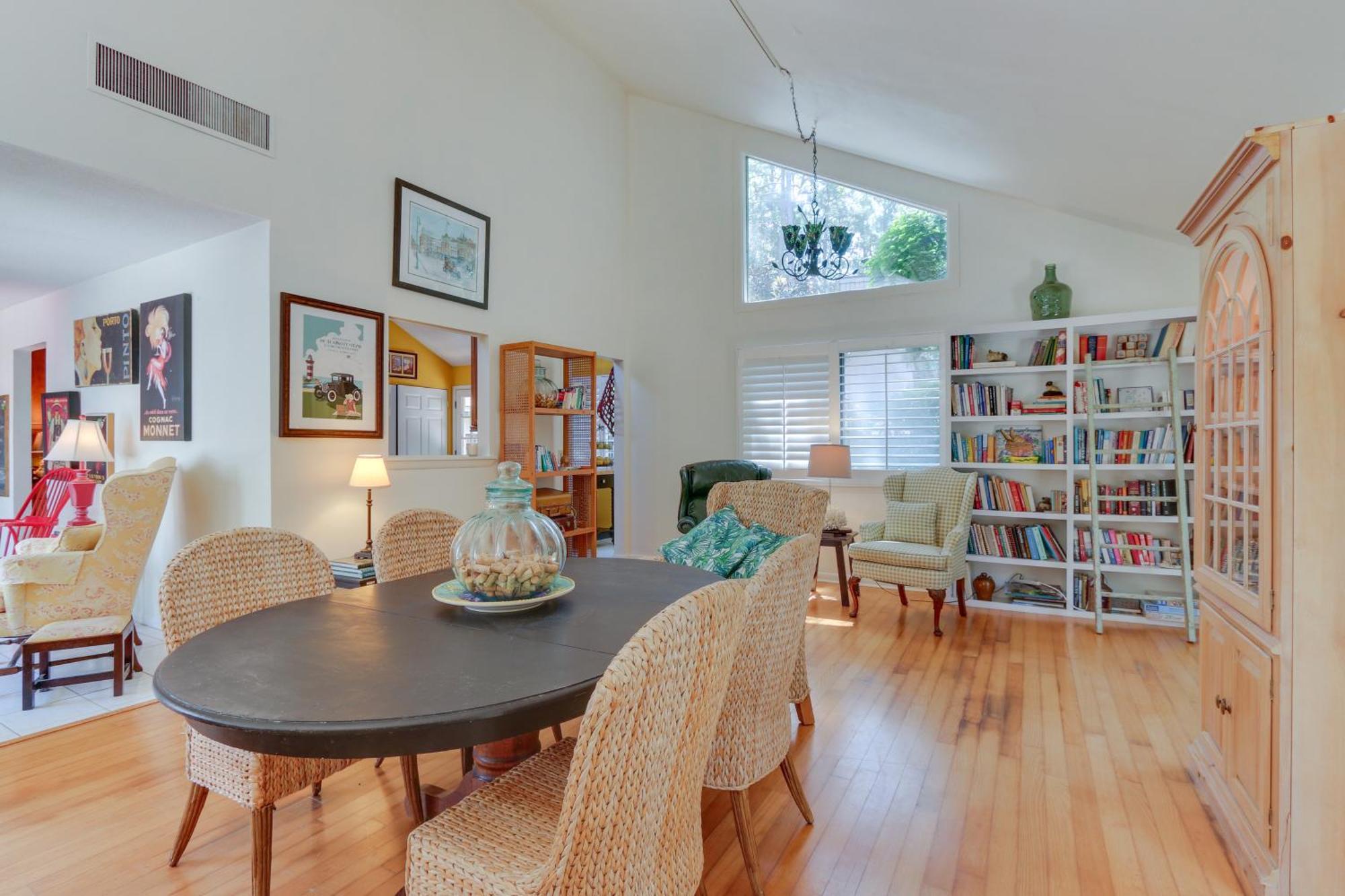 Holiday home Bright Hilton Head With Deck About 2 Mi To Hilton Head Island