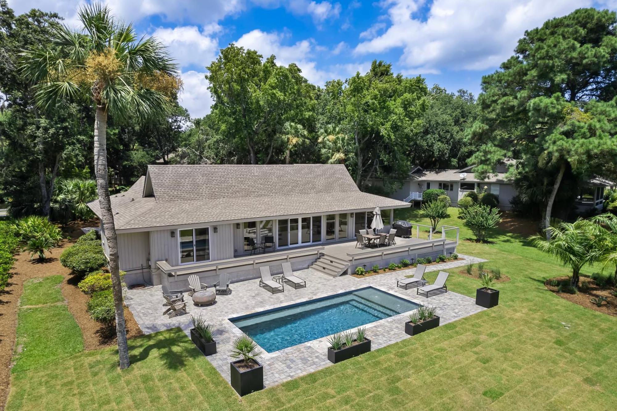125 N Sea Pines Dr Golf View Near