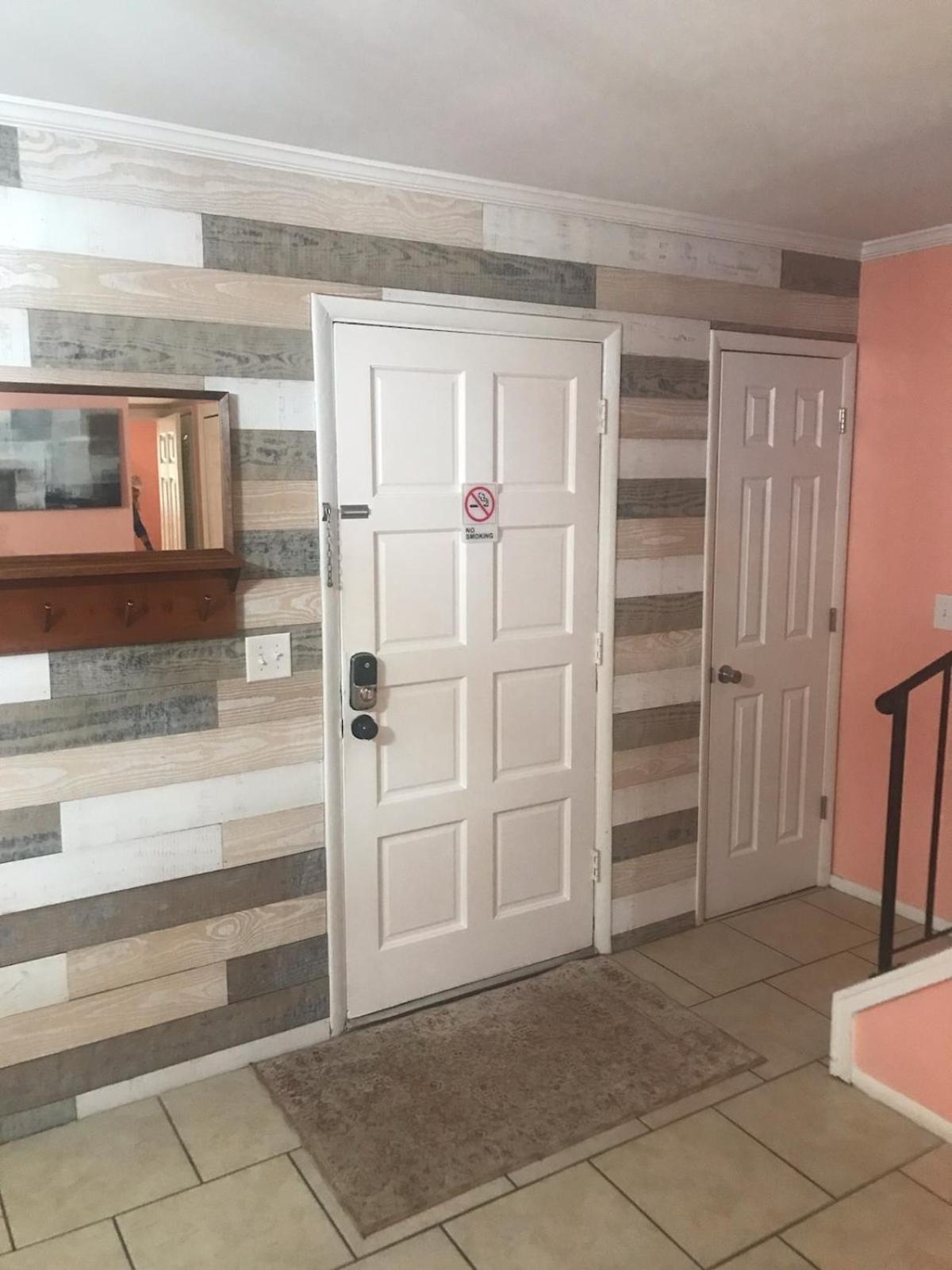 Elegant 2-bedroom Pet-friendly W 2 Parking Spaces *