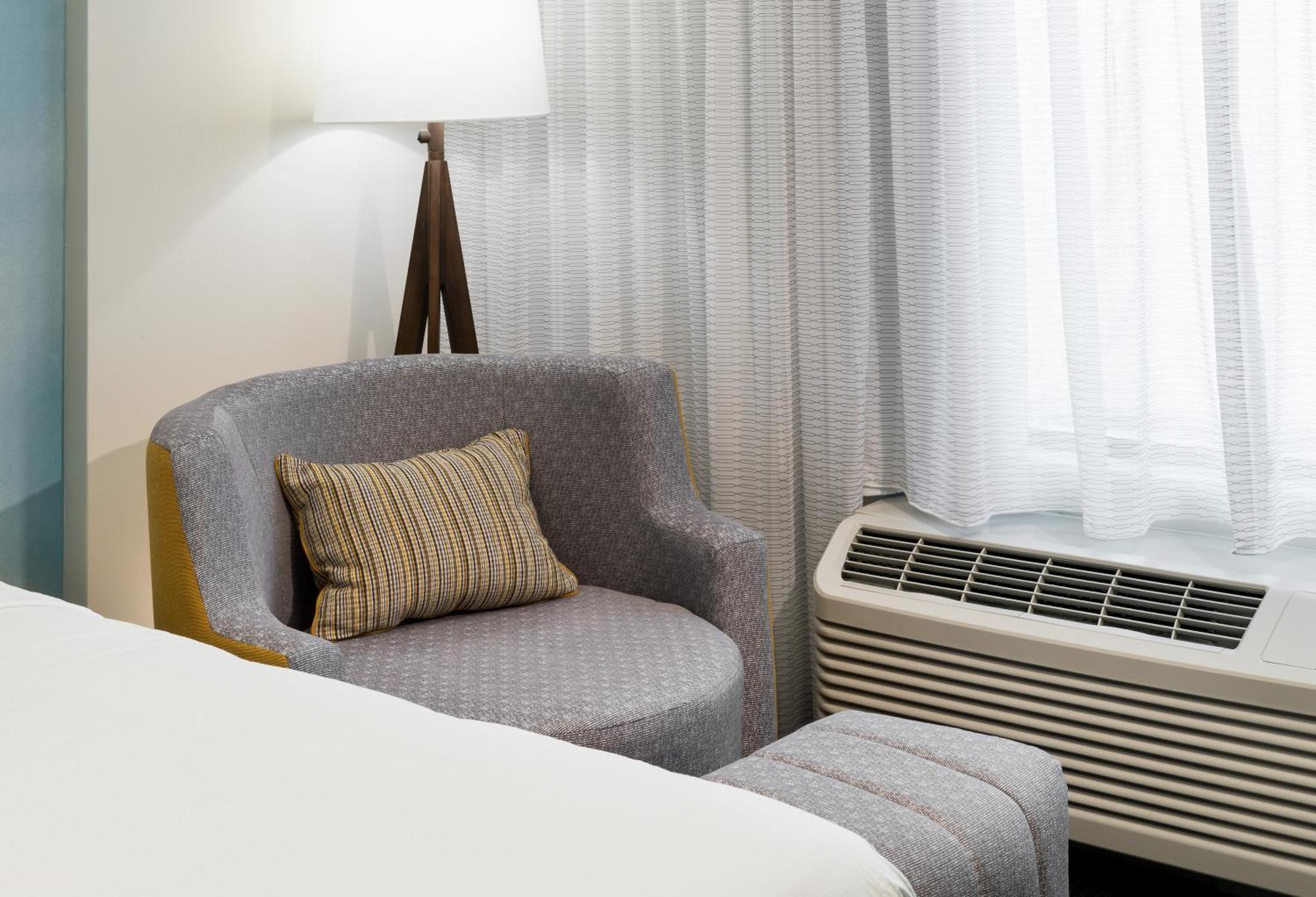 Courtyard By Marriott Hotel Hilton Head Island