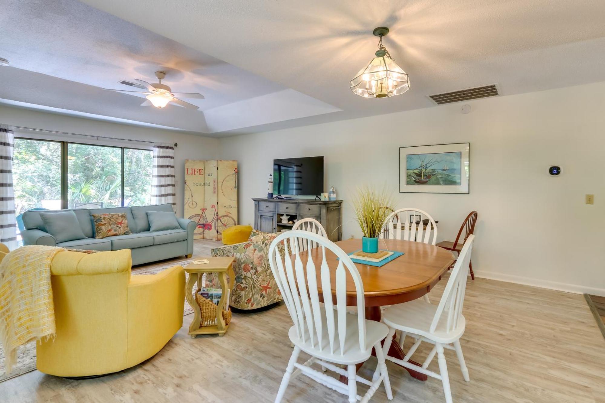 Updated With Patio Holiday home Hilton Head Island