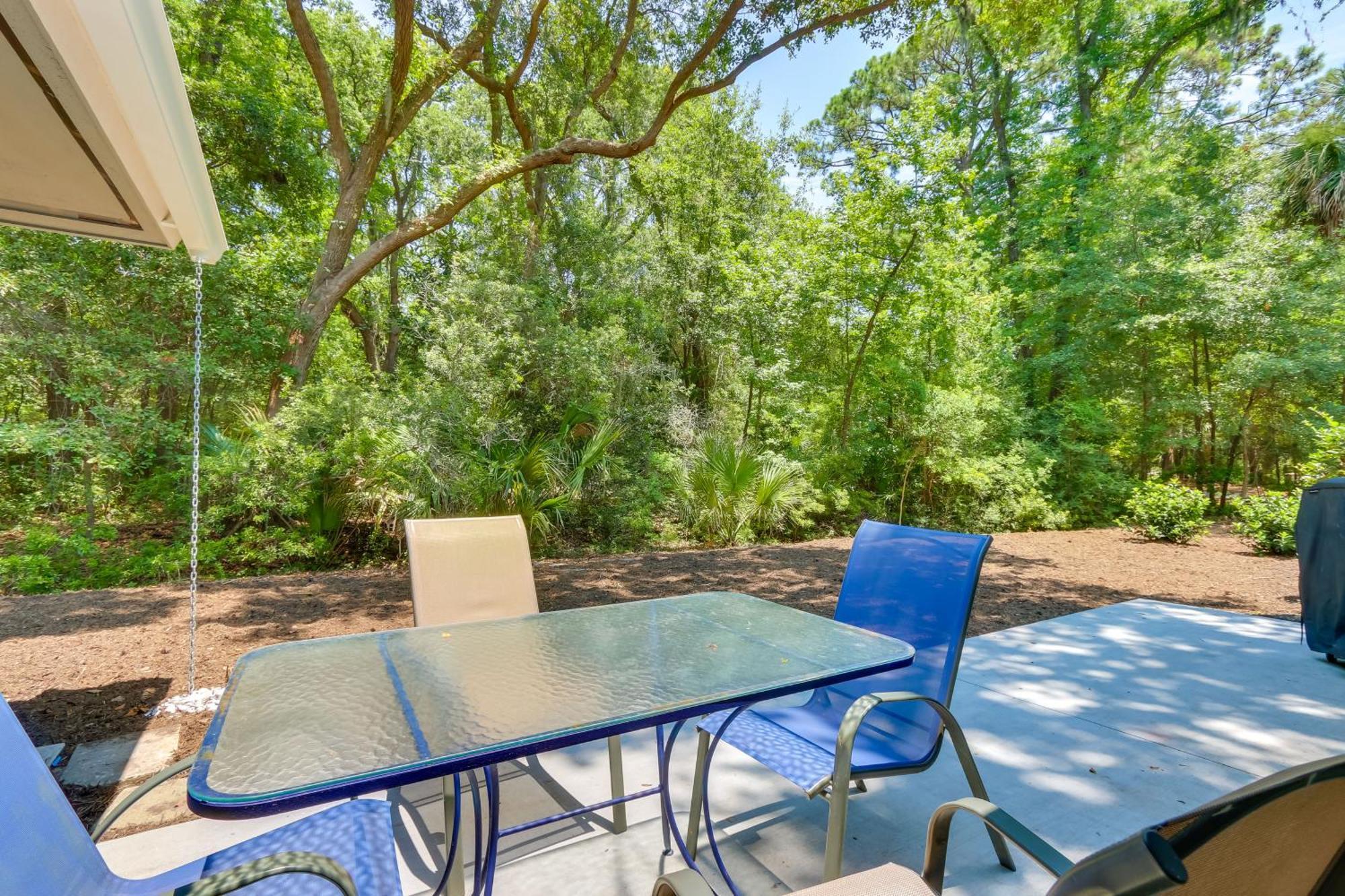 Updated With Patio Holiday home