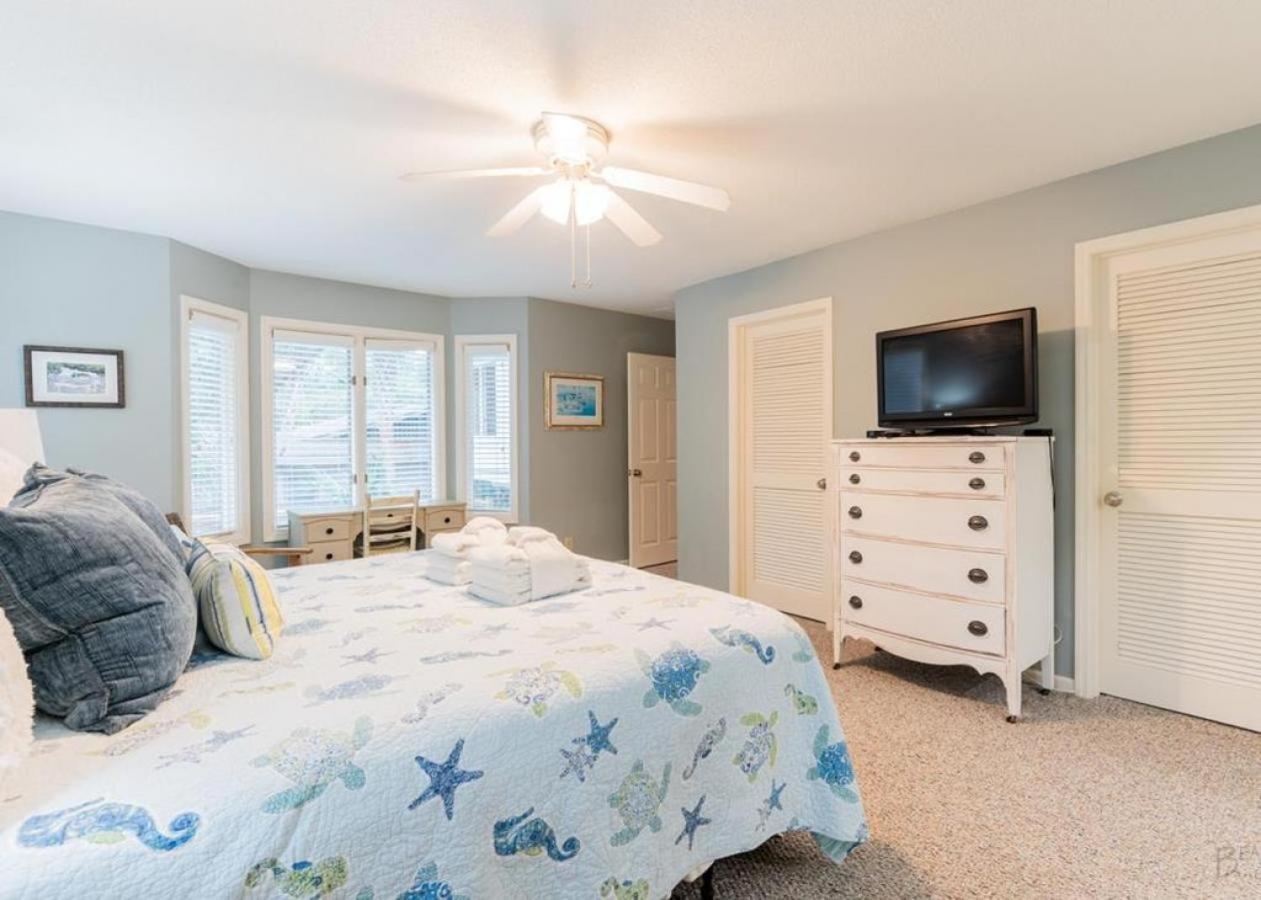 11 Sea Oak Lane *