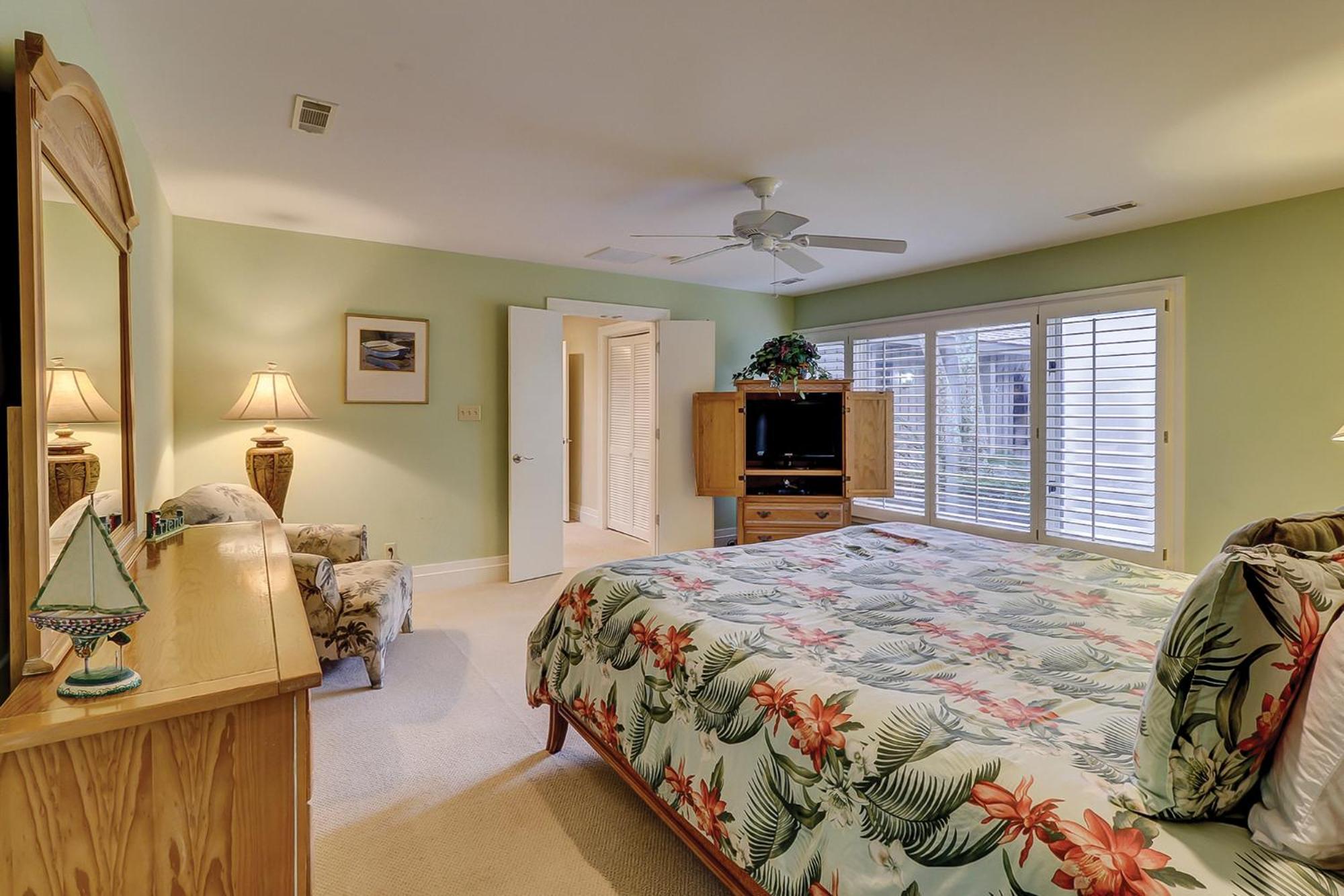 South Live Oak 25