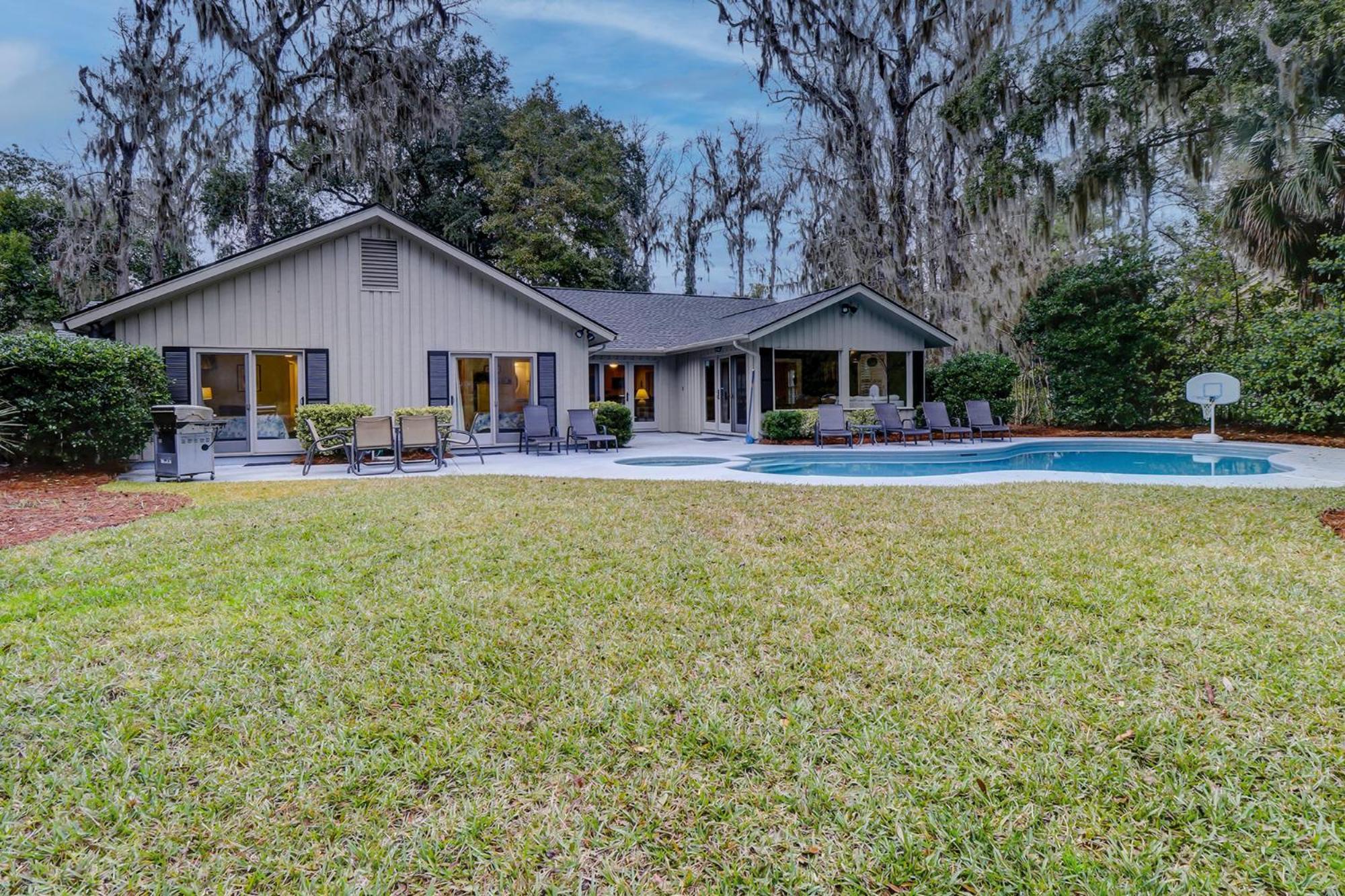 South Live Oak 25