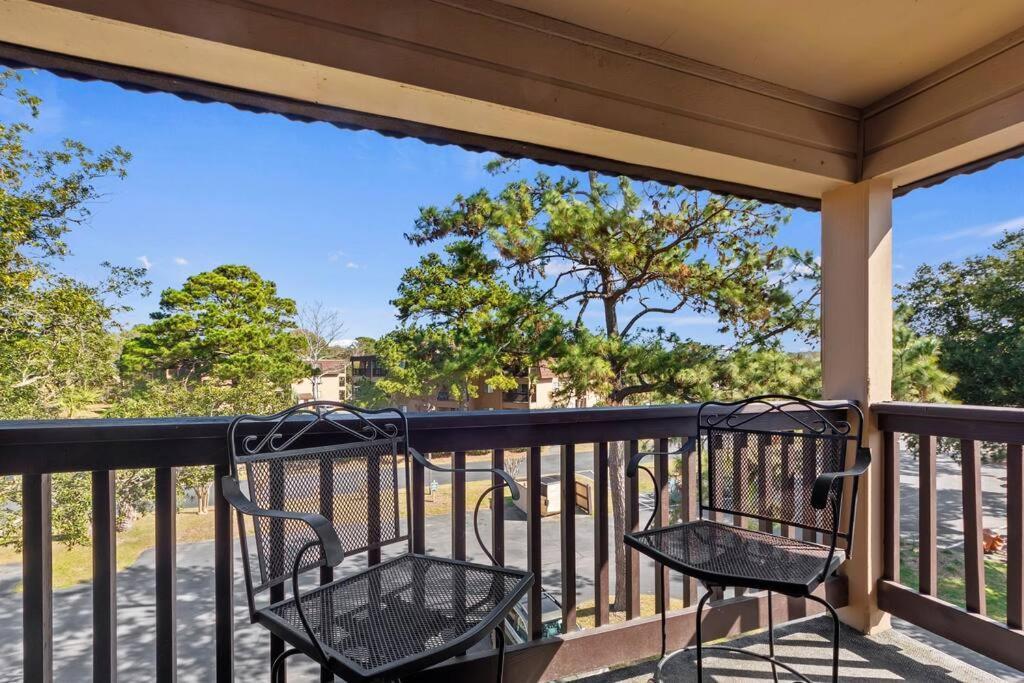 Lover's Paradise. On The Beach. Sleeps 8. *