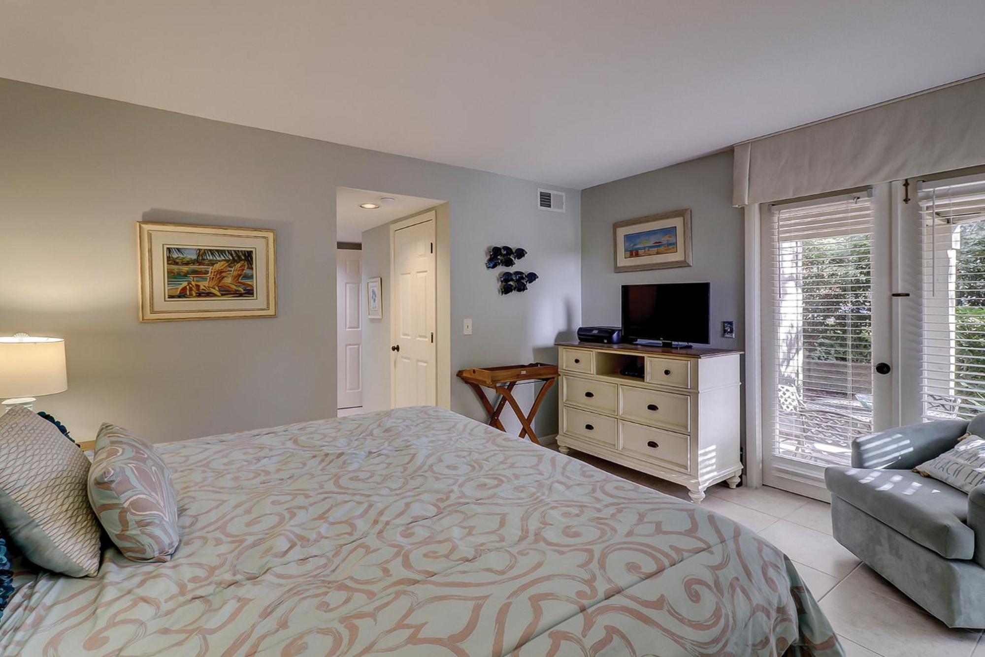1 Bedroom *