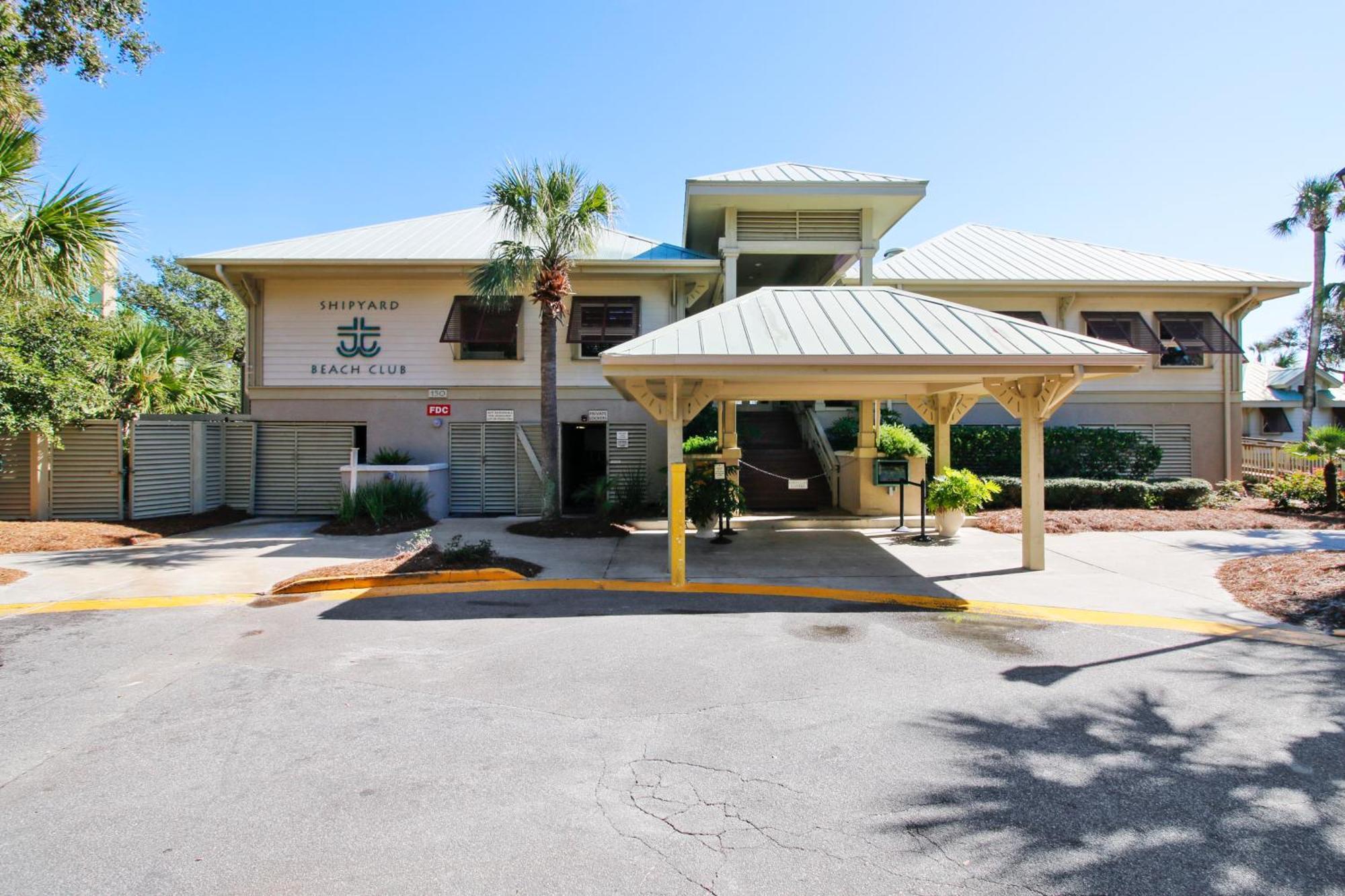 Colonnade Club 146 Hilton Head Island