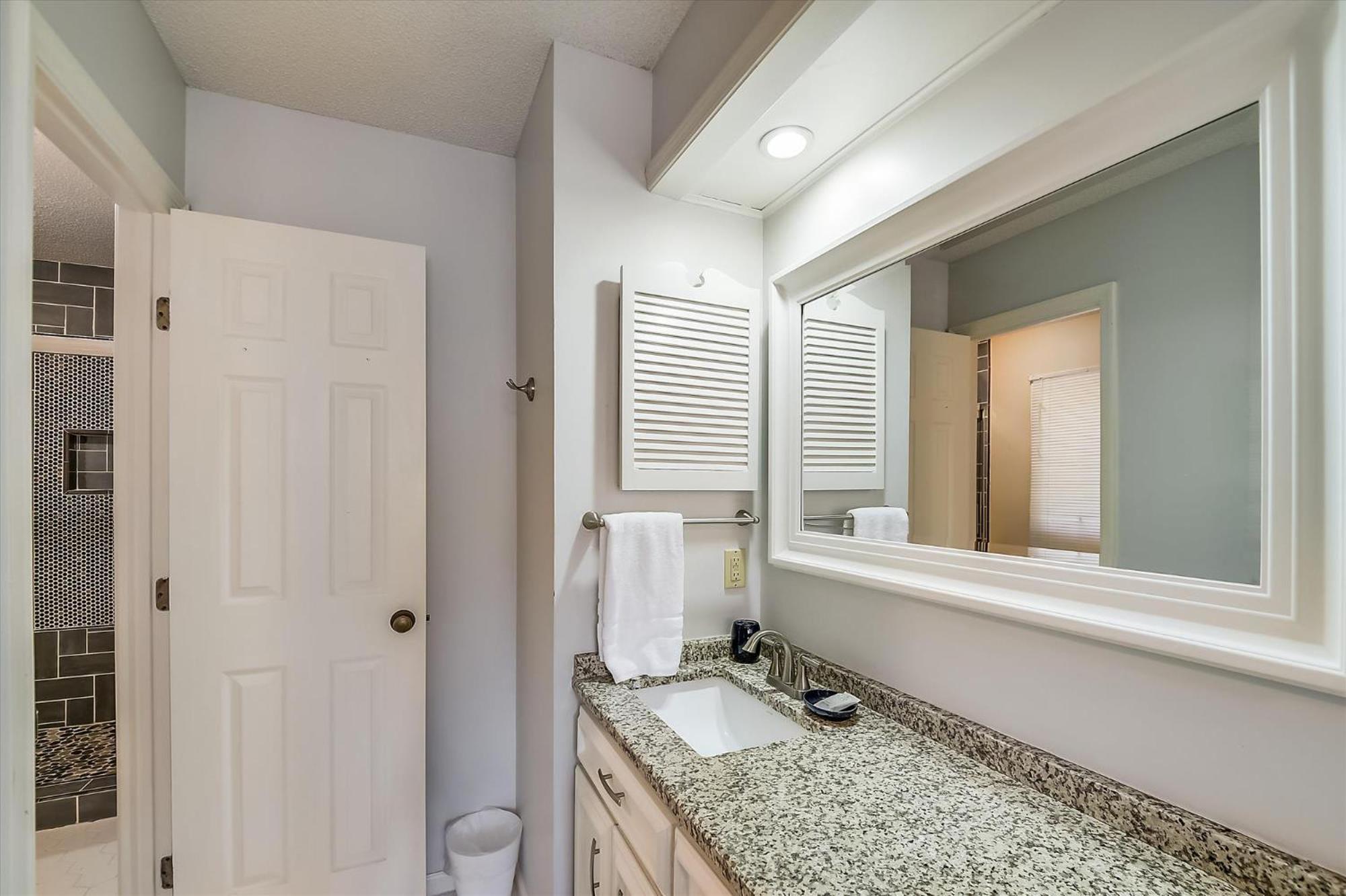 Jessamine Place 2 *