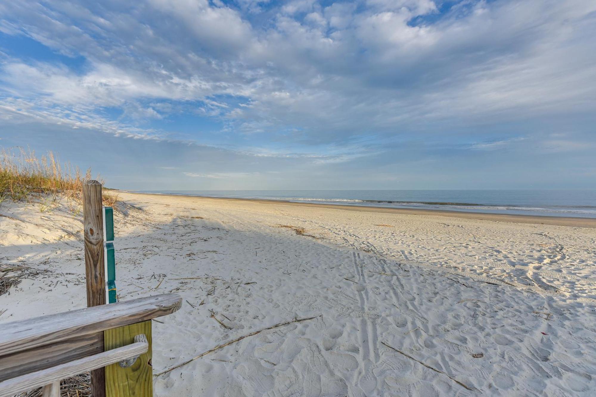 Apartment Hilton Head With Deck - Walk To And Pool!