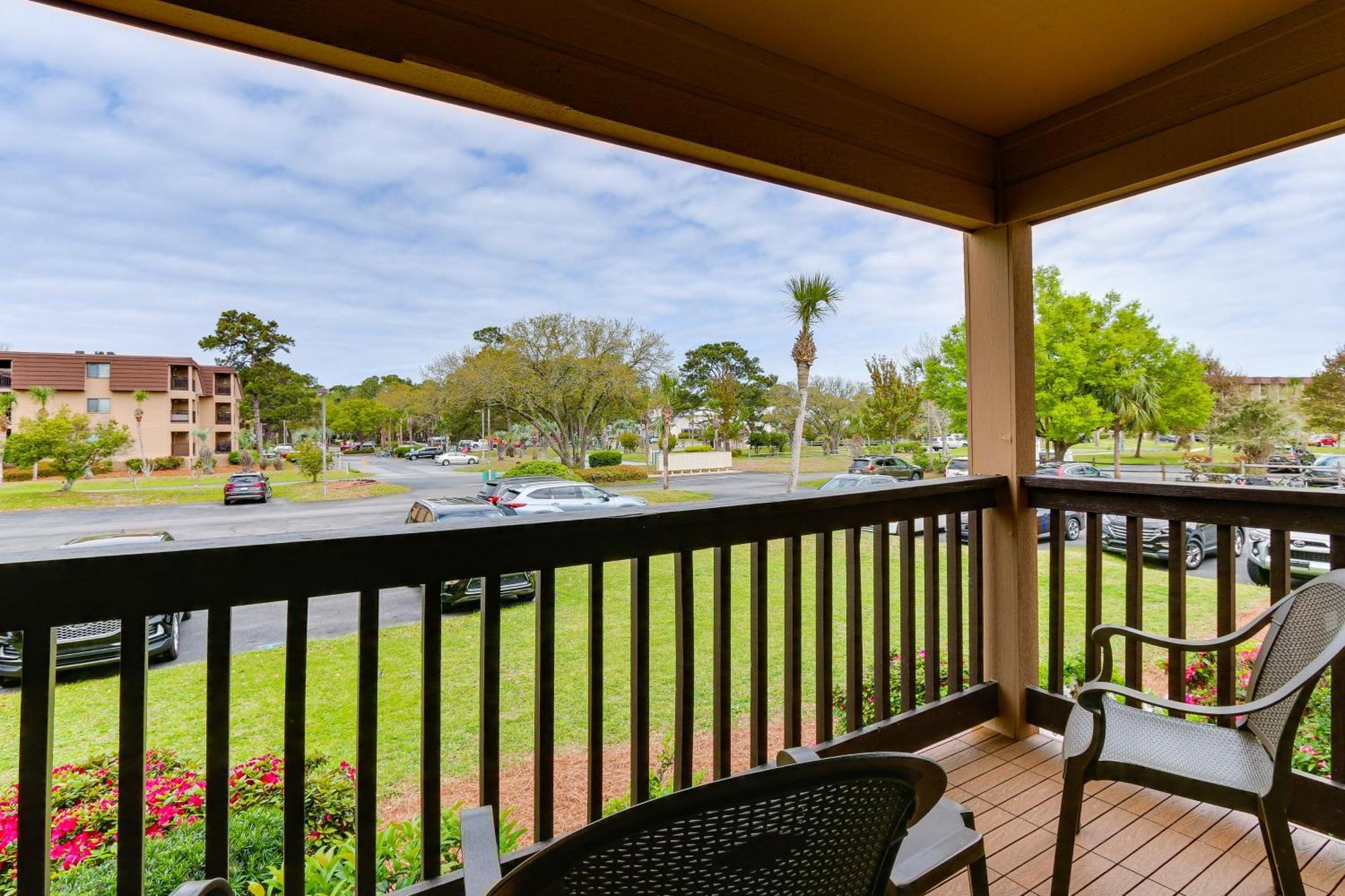 Apartment Hilton Head With Deck - Walk To And Pool! *