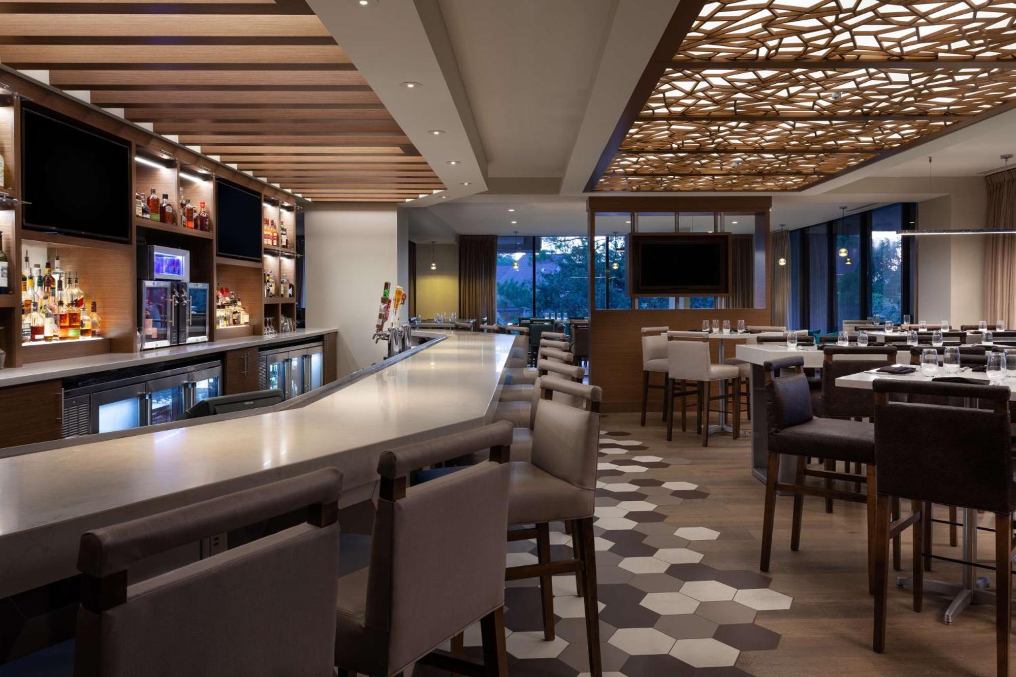 Hilton Beachfront & Resort 5*