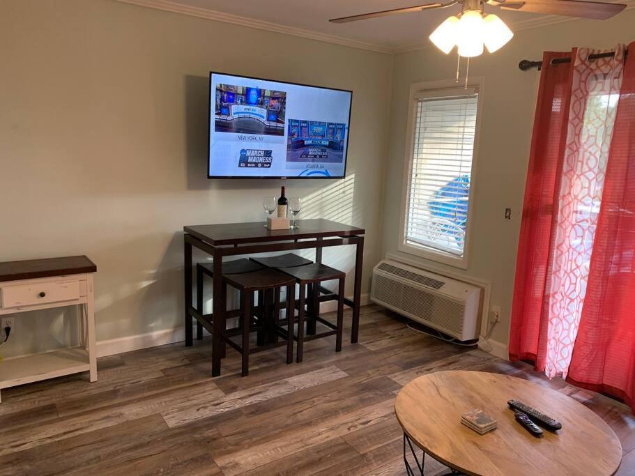 Apartment Seaforever-king Bed, Ocean Views With Bikes