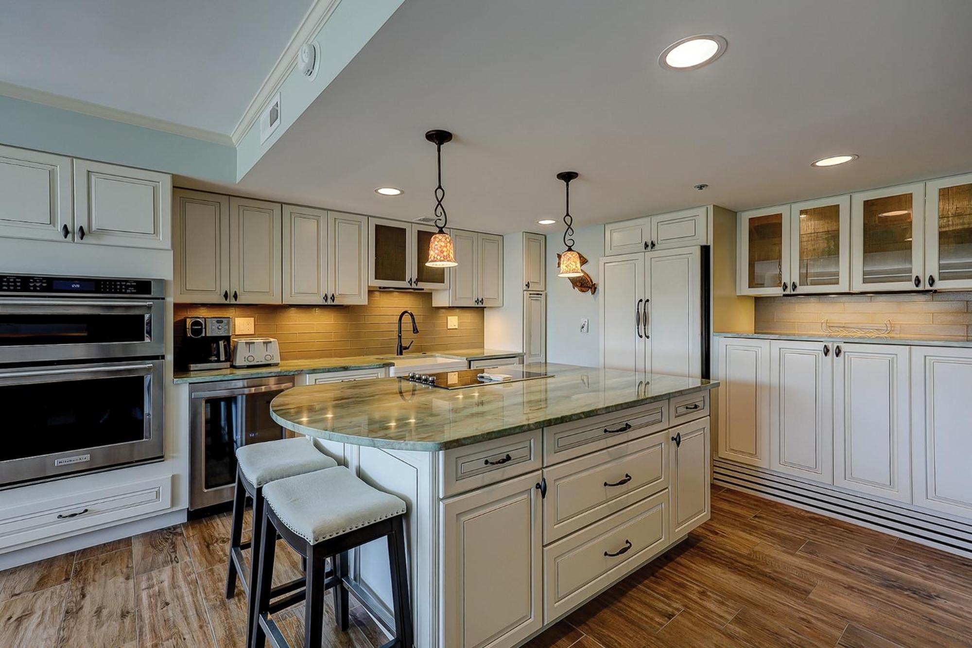 2512 Villamare Penthouse Ocean View *