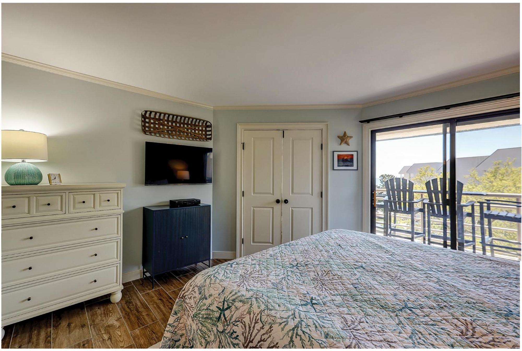 2512 Villamare Penthouse Ocean View