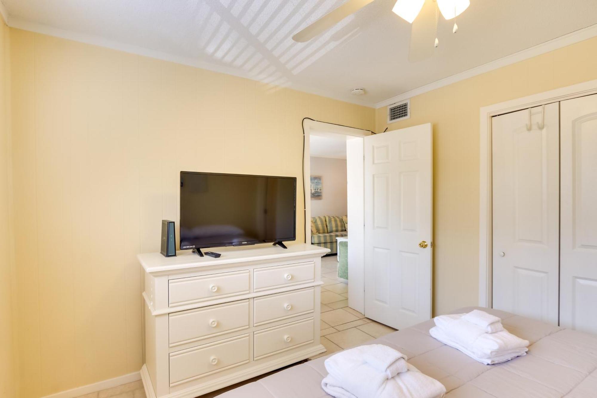 Bright And Beachy Getaway On Hilton Head Island! Hilton Head Island