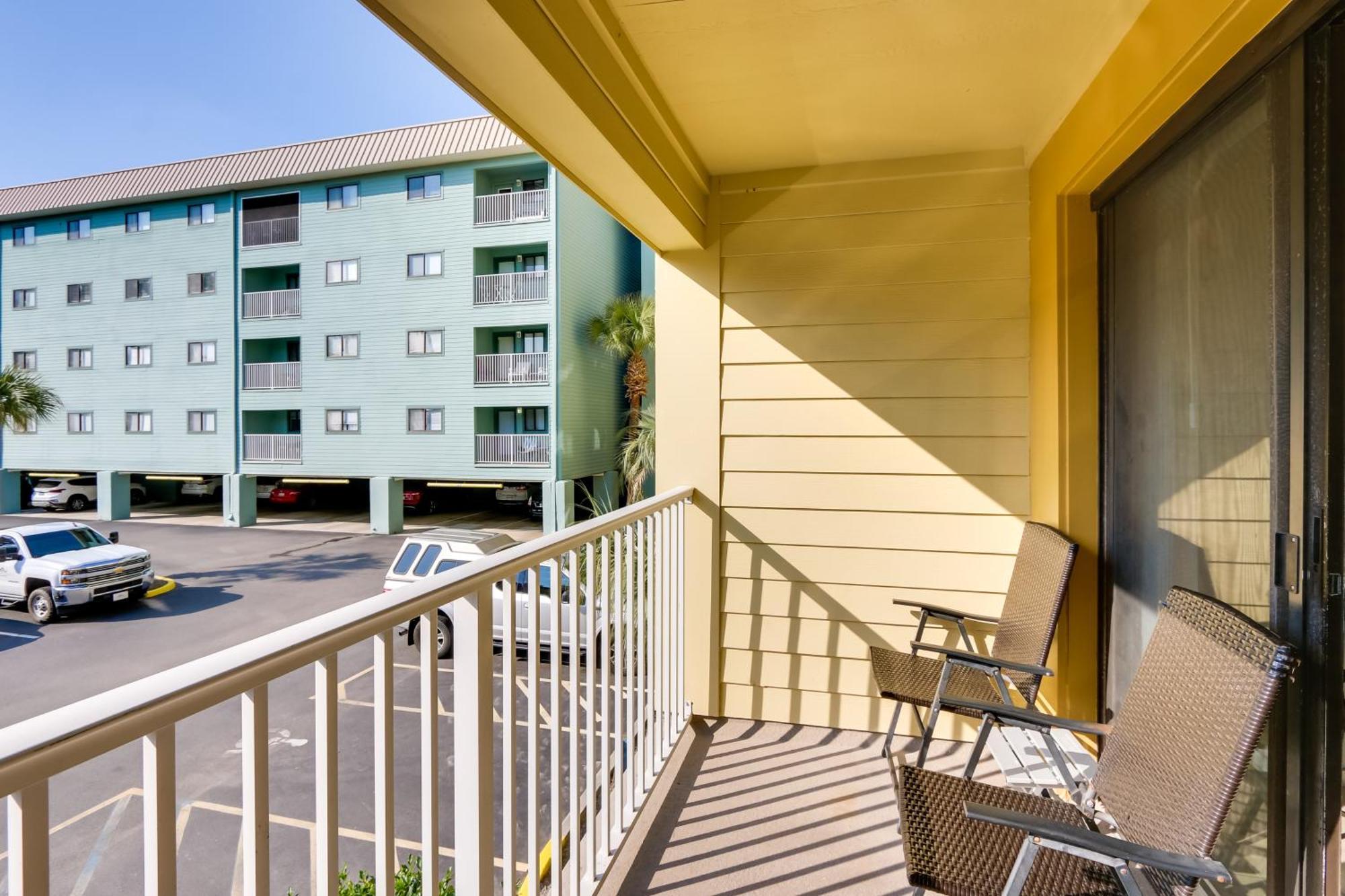 Bright And Beachy Getaway On Hilton Head Island! Apartment *
