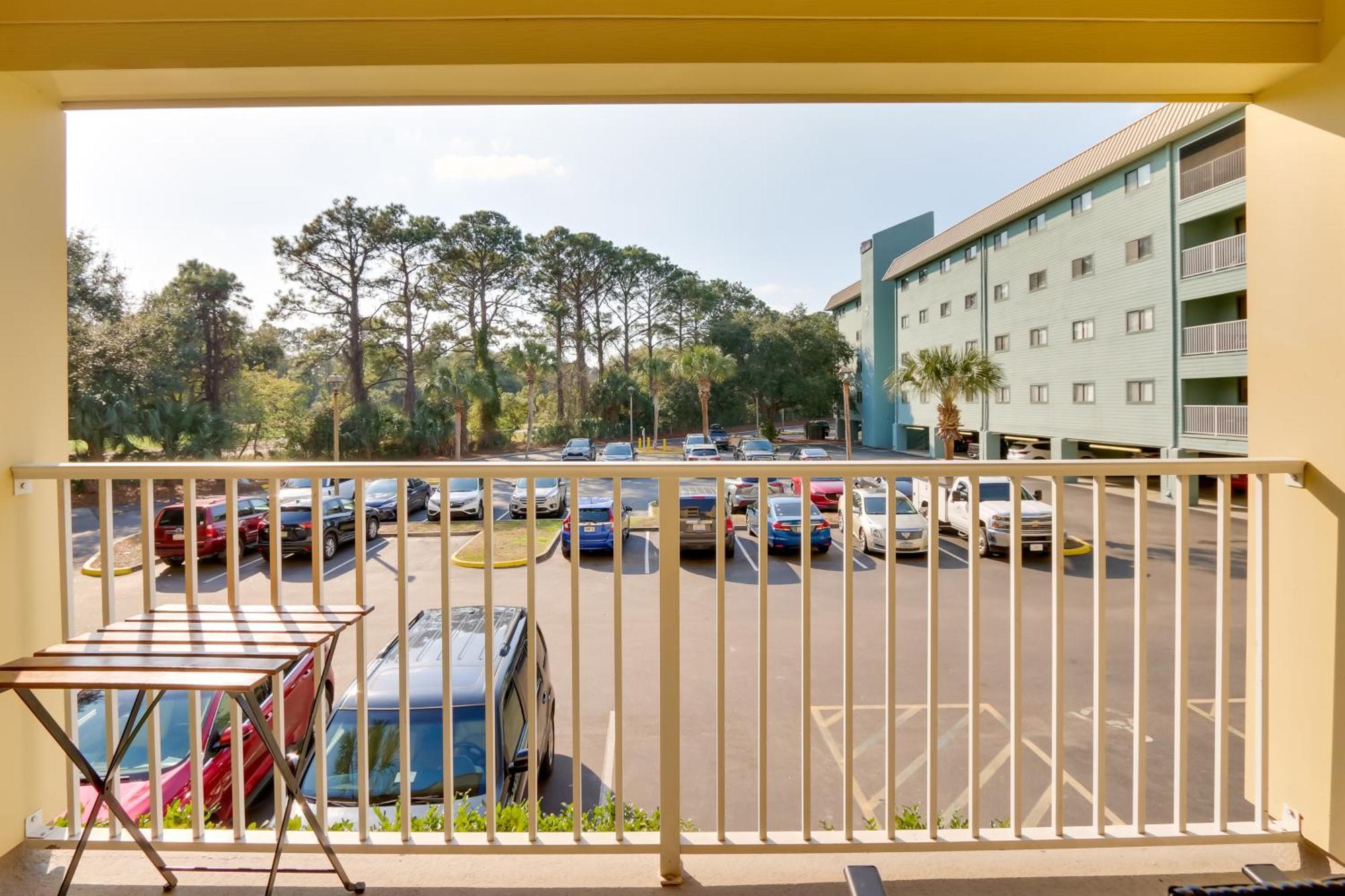Apartment Bright And Beachy Getaway On Hilton Head Island! Hilton Head Island