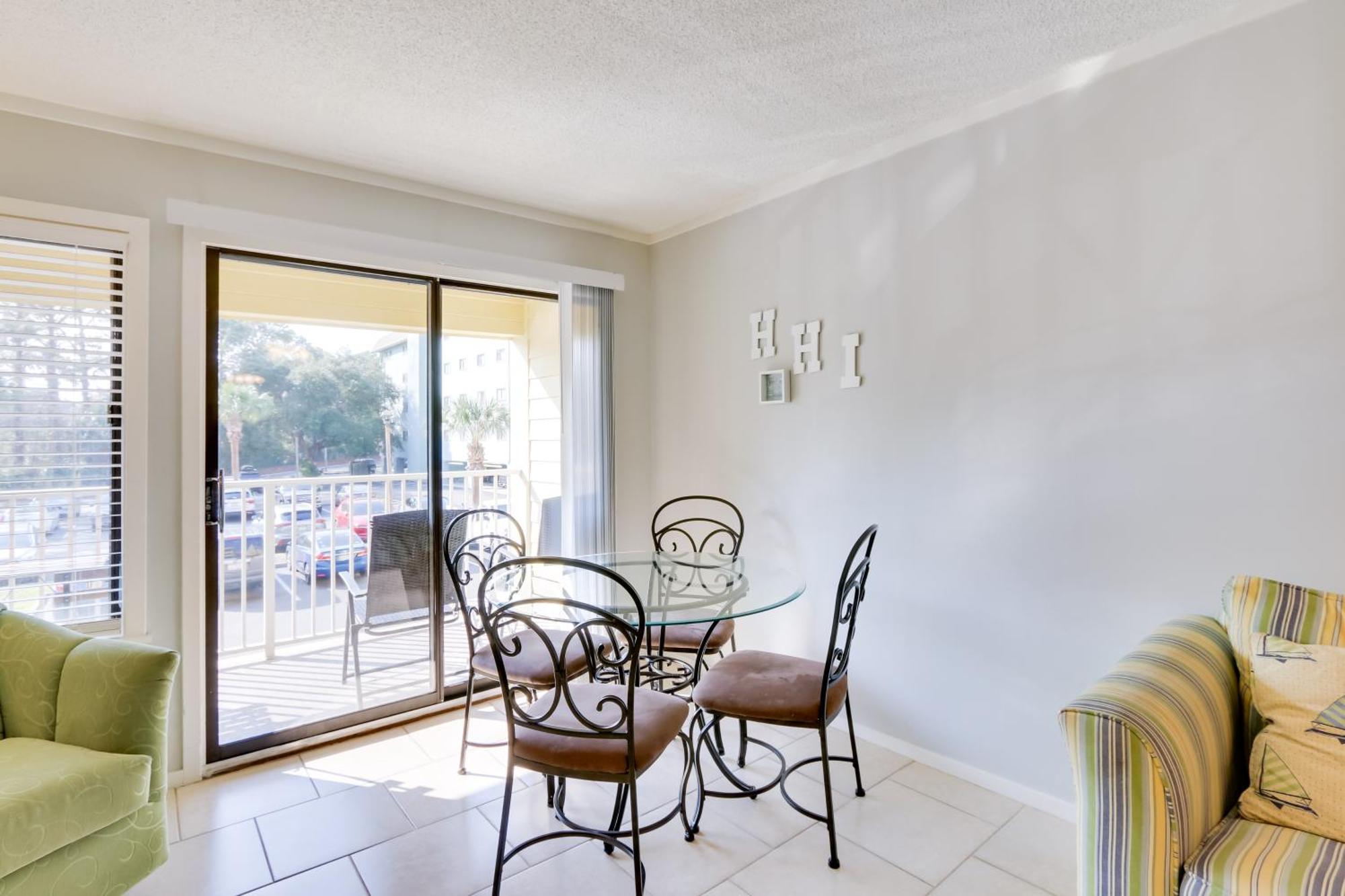 Bright And Beachy Getaway On Hilton Head Island! Hilton Head Island