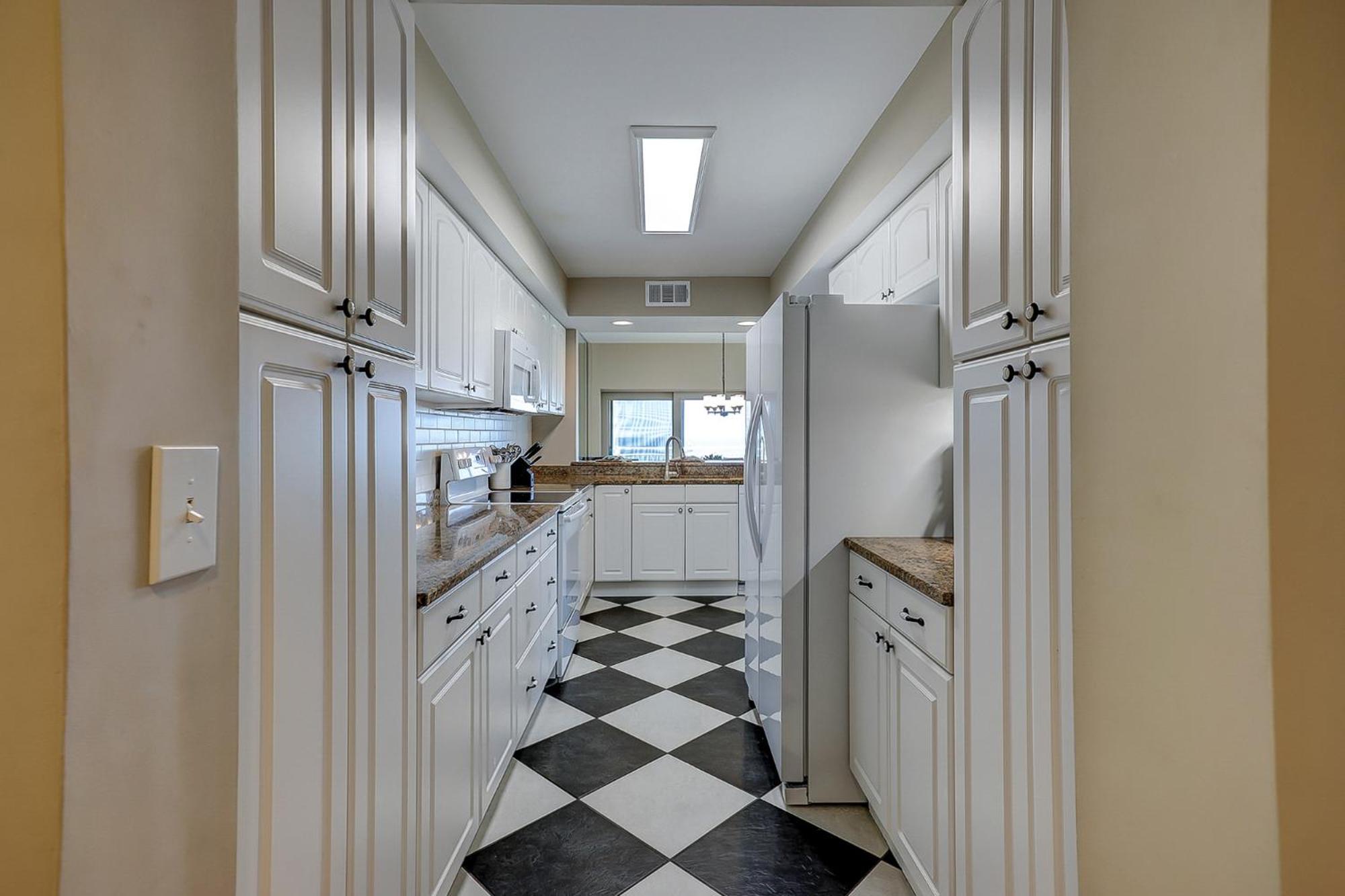 424 Captains Walk