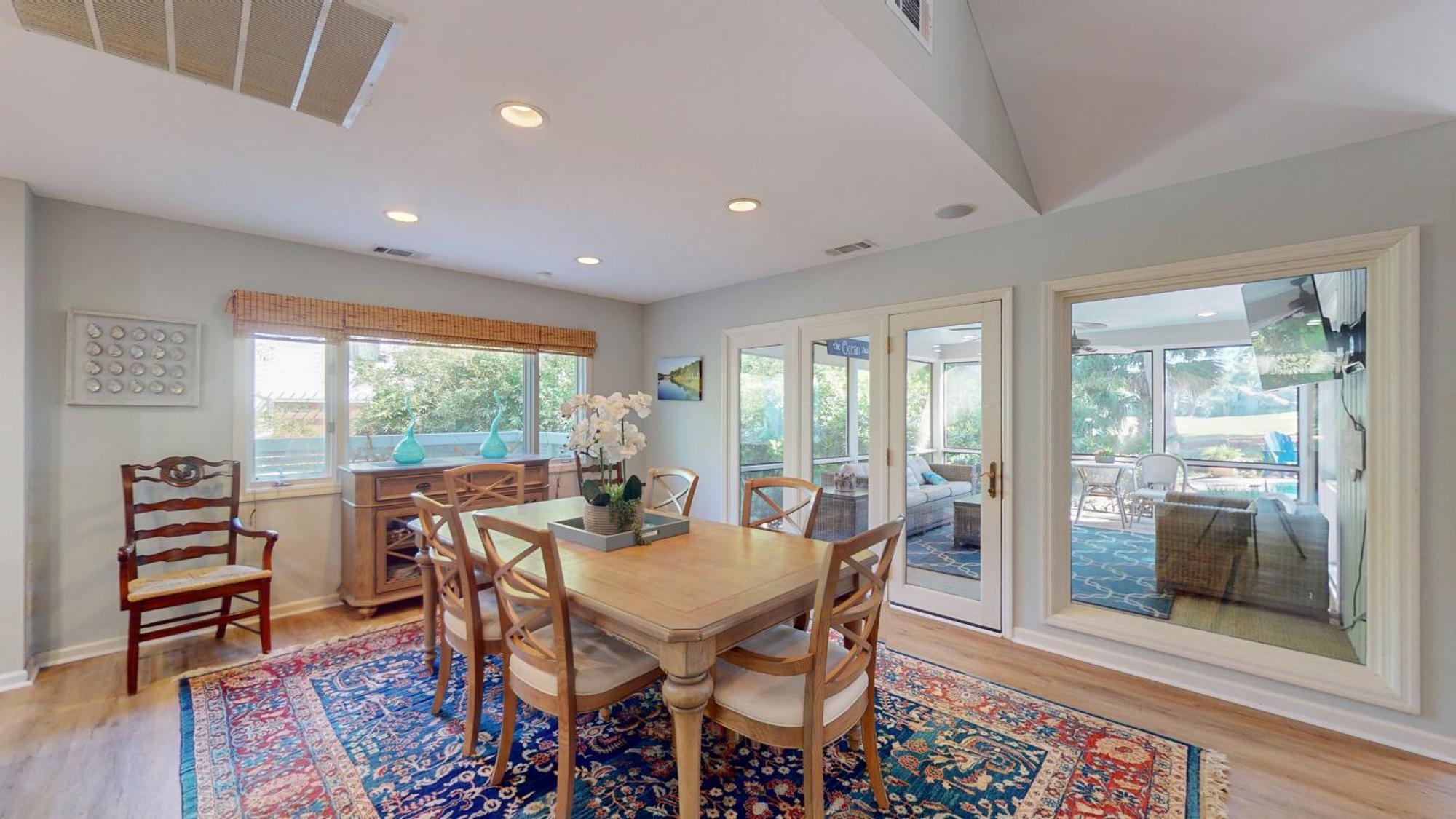 22 Heath Dr