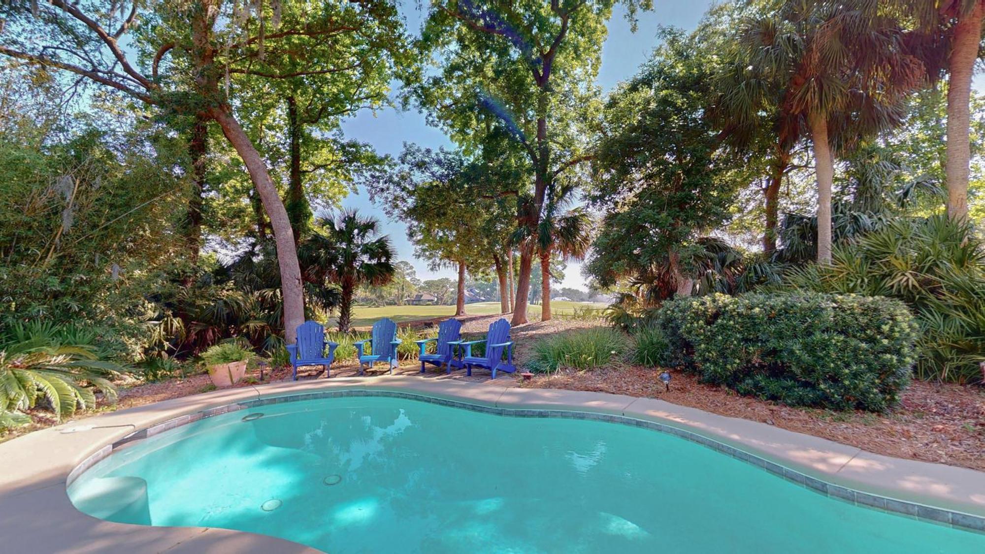 22 Heath Dr