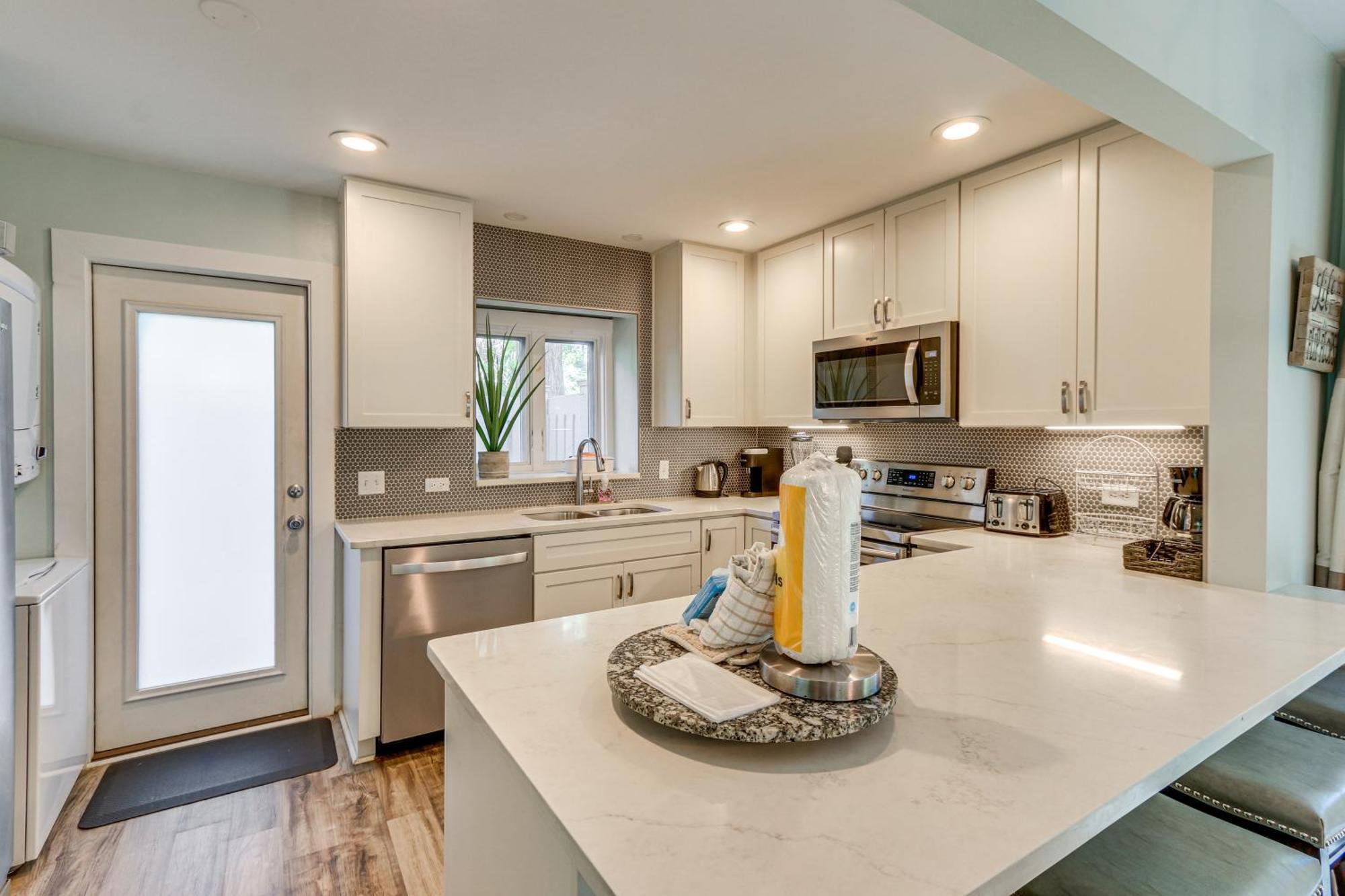 Holiday home Modern Hilton Head Retreat Walk To And Golf! *
