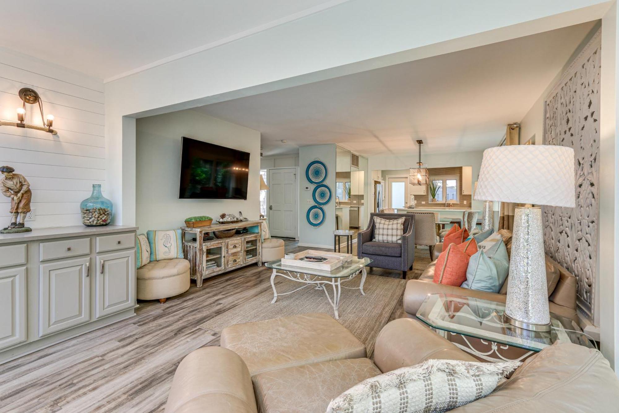 Holiday home Modern Hilton Head Retreat Walk To And Golf! *