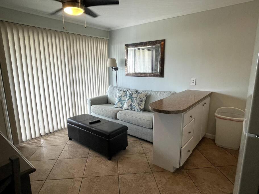 Apartment Gone Coastal! 2 From Oceanfront! Air!