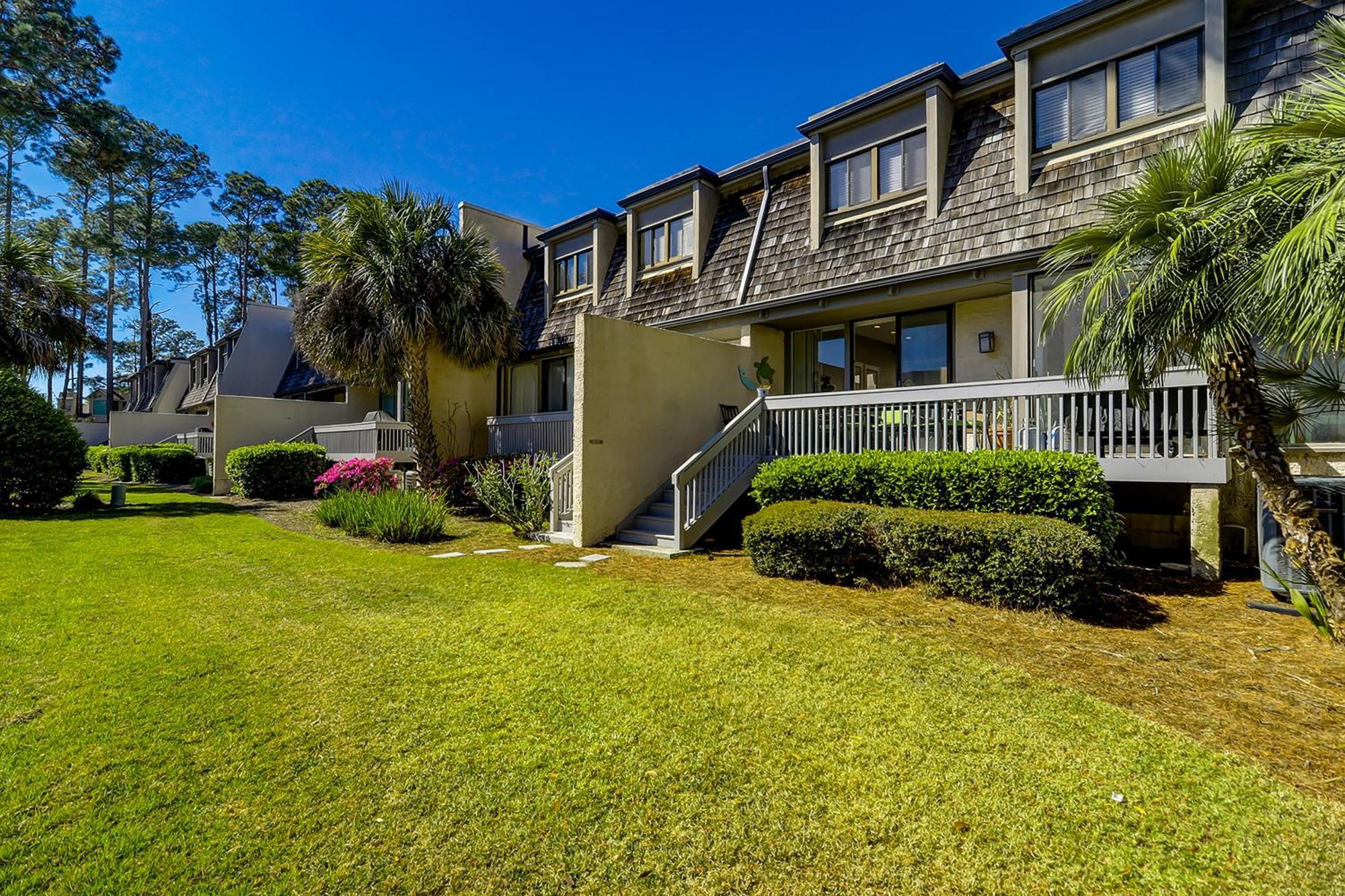 Harbour Town Club 1253 Apartment *