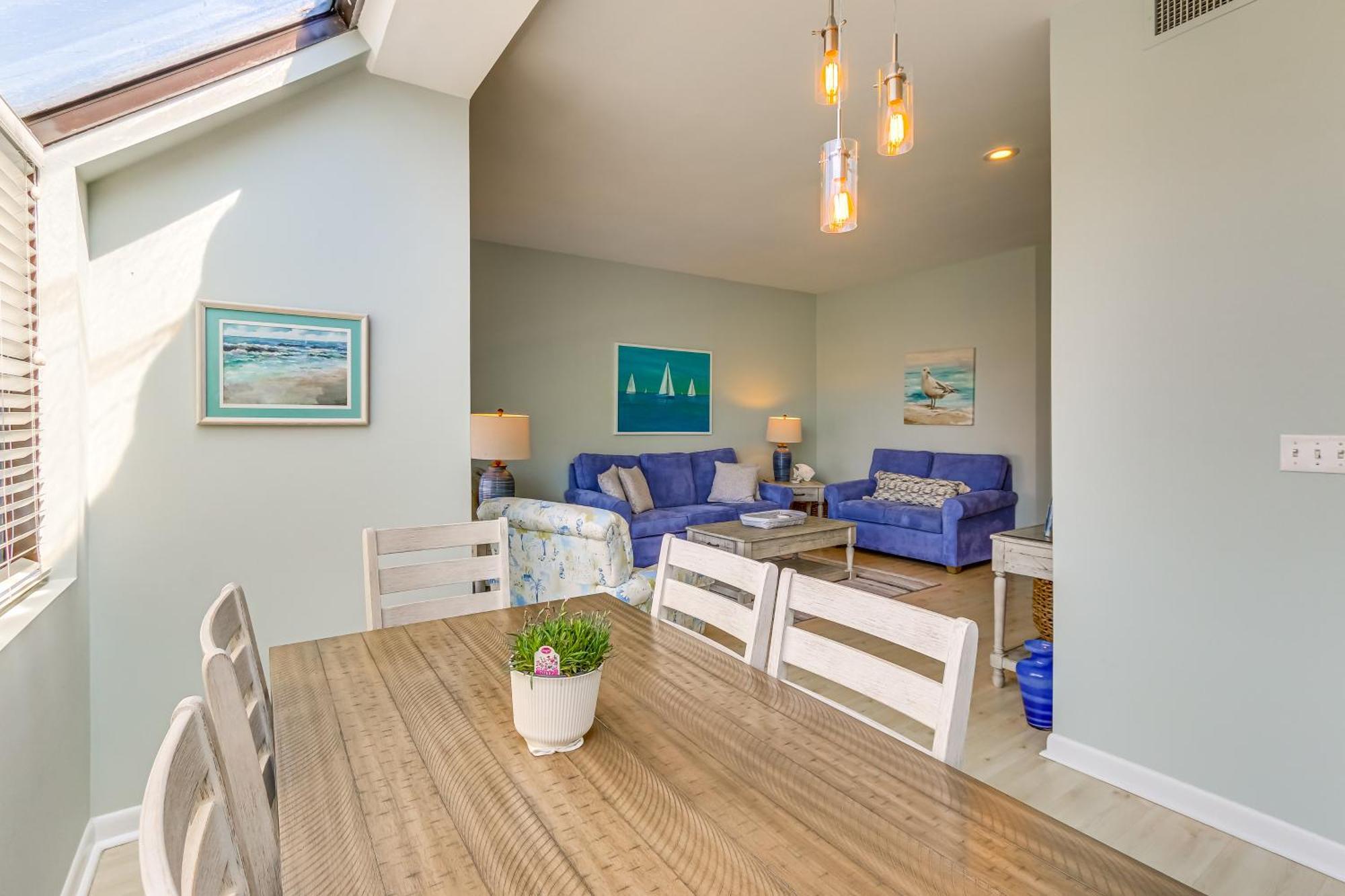 2 Mi To Dog-friendly Hilton Head Condo! Apartment