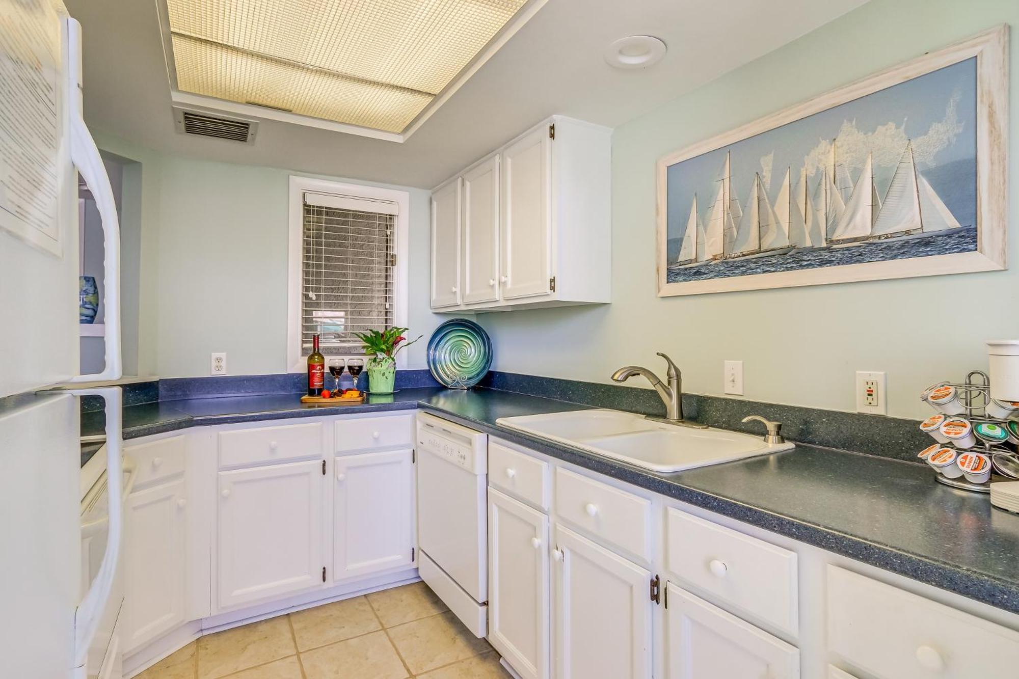 2 Mi To Dog-friendly Hilton Head Condo! Apartment