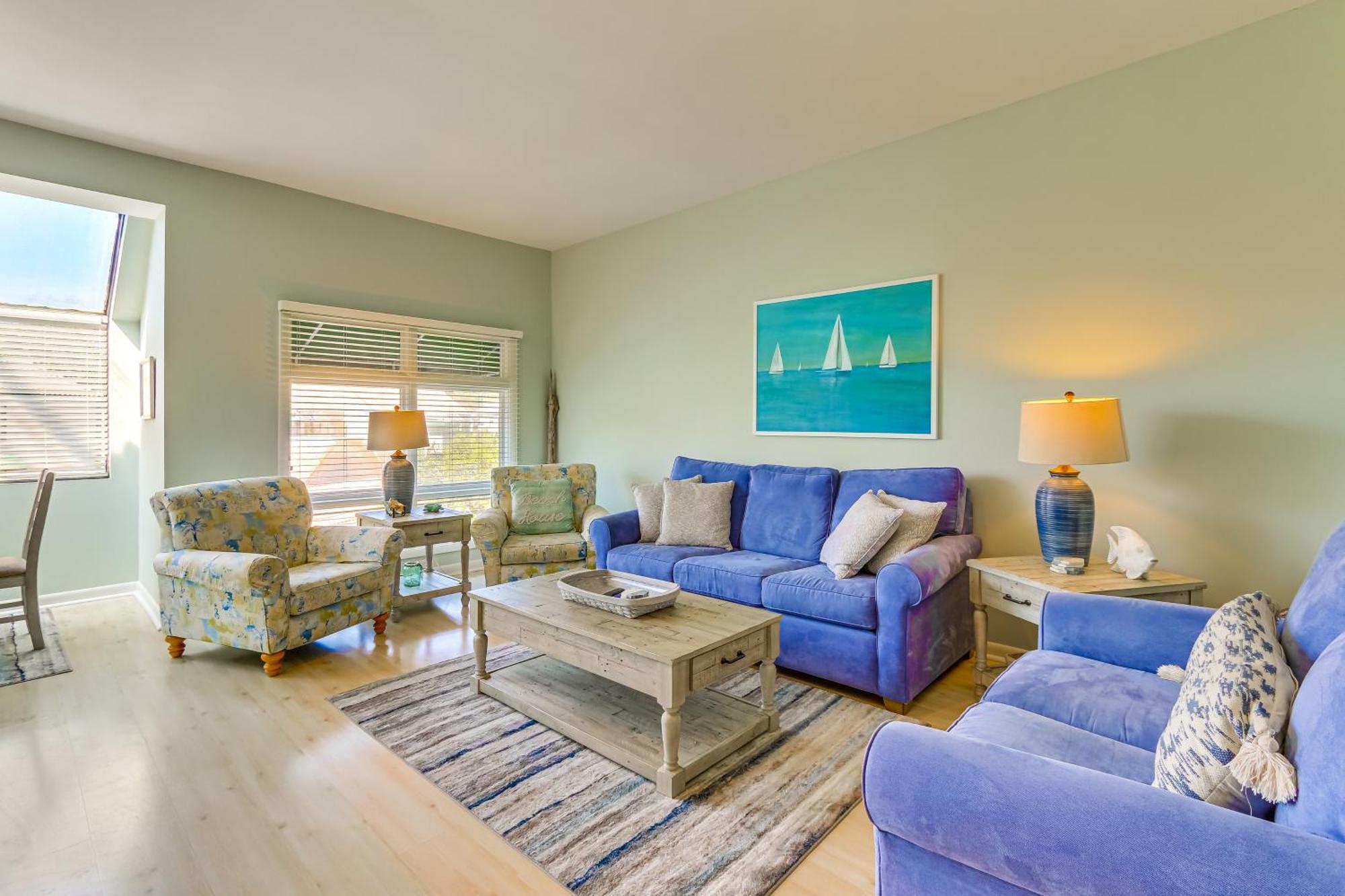 2 Mi To Dog-friendly Hilton Head Condo! *