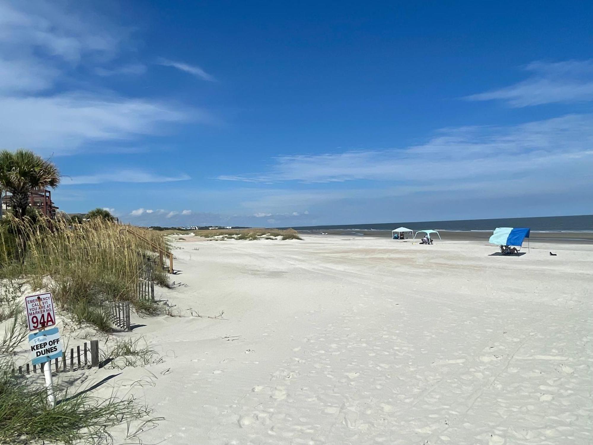 Breeze- 2 Bedroom Pools, Hot Tub, Tennis, * Hilton Head Island