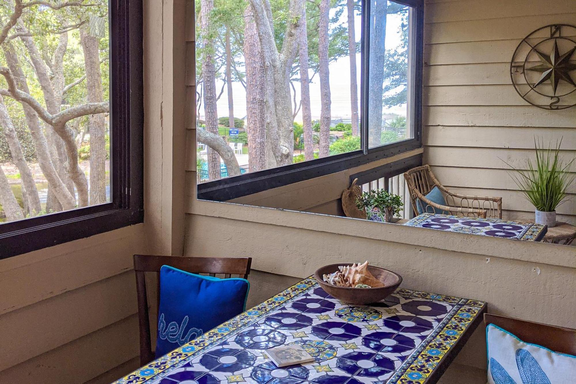 Apartment On Port Royal Sound Iii