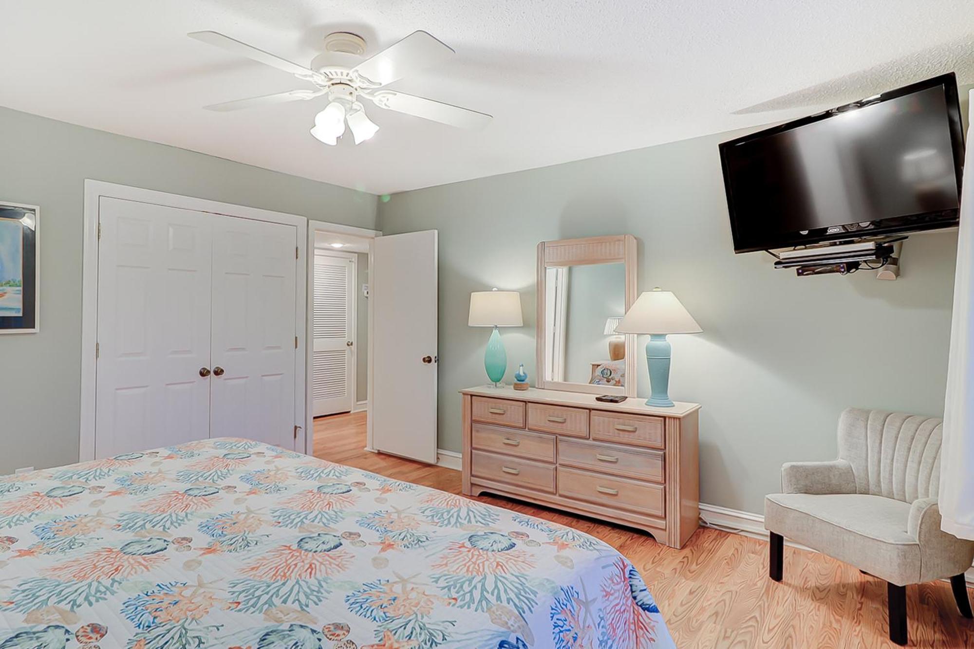 Apartment Bluff *