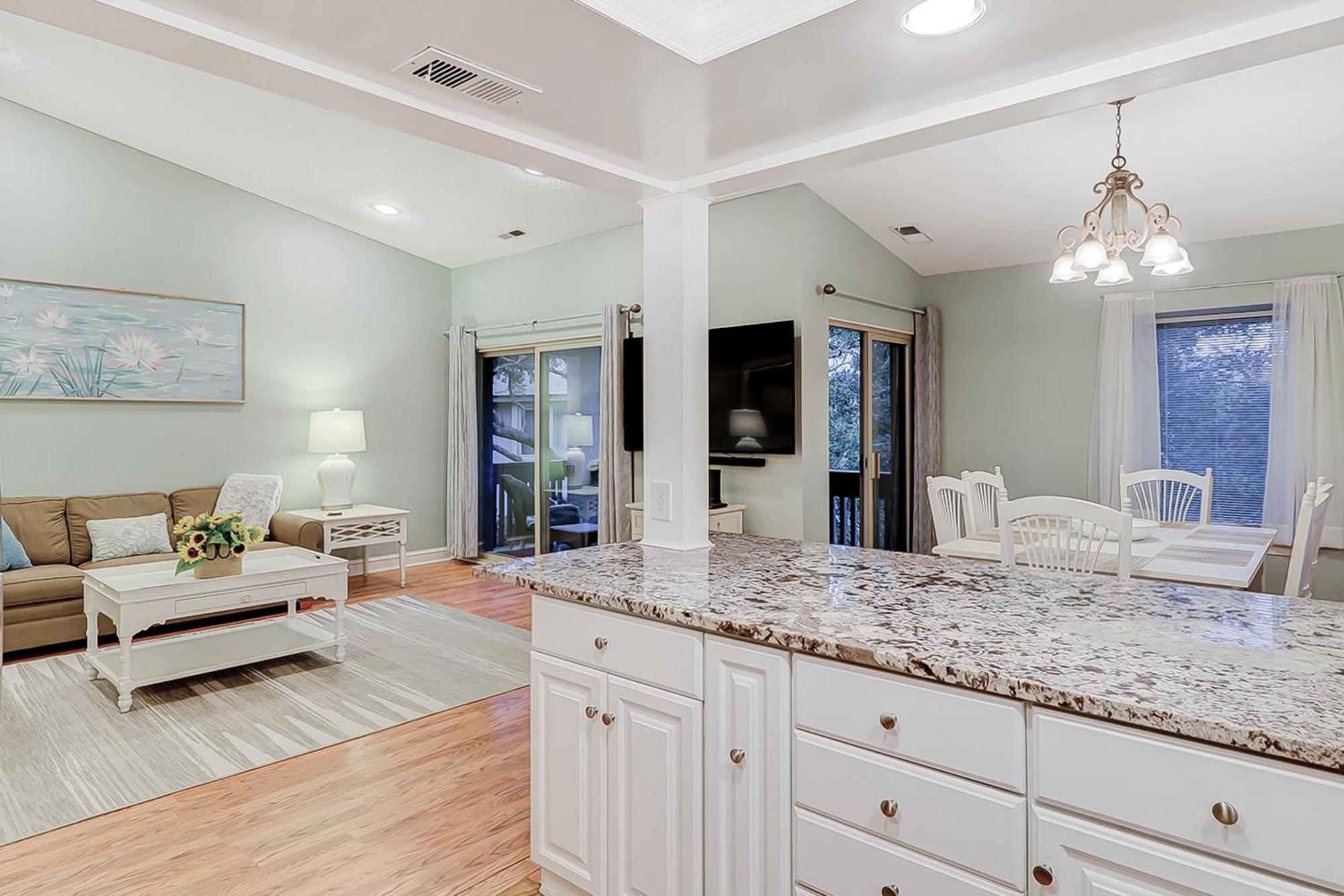 Apartment Bluff