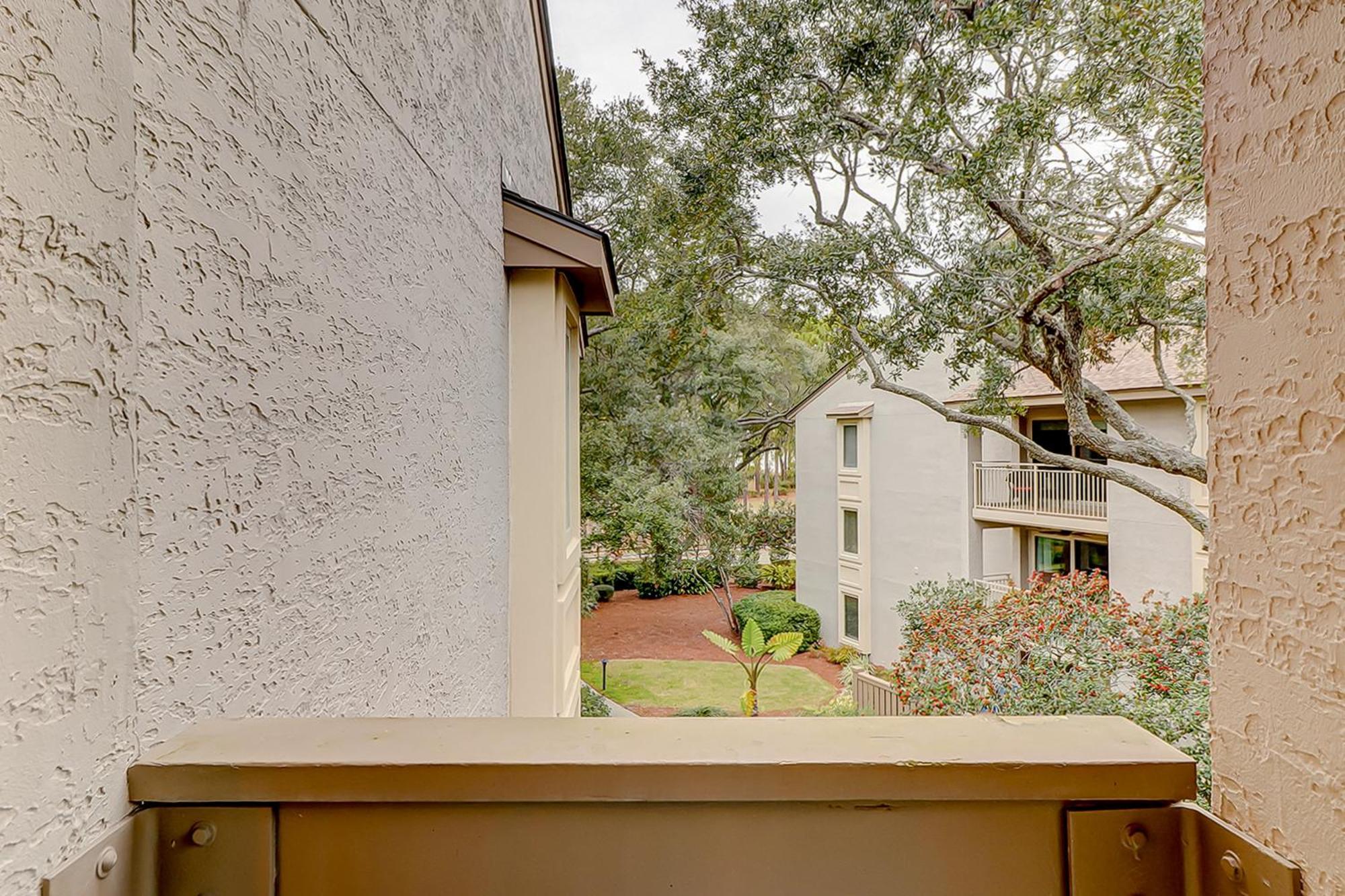 Bluff Apartment
