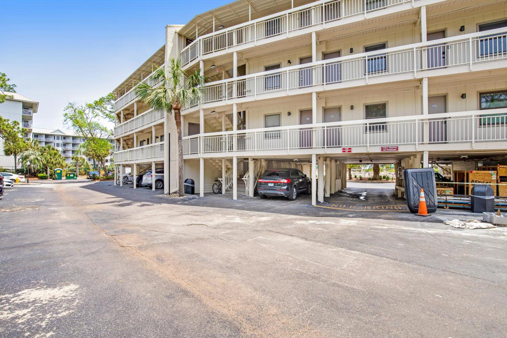 Apartment Breakers At Hilton Head
